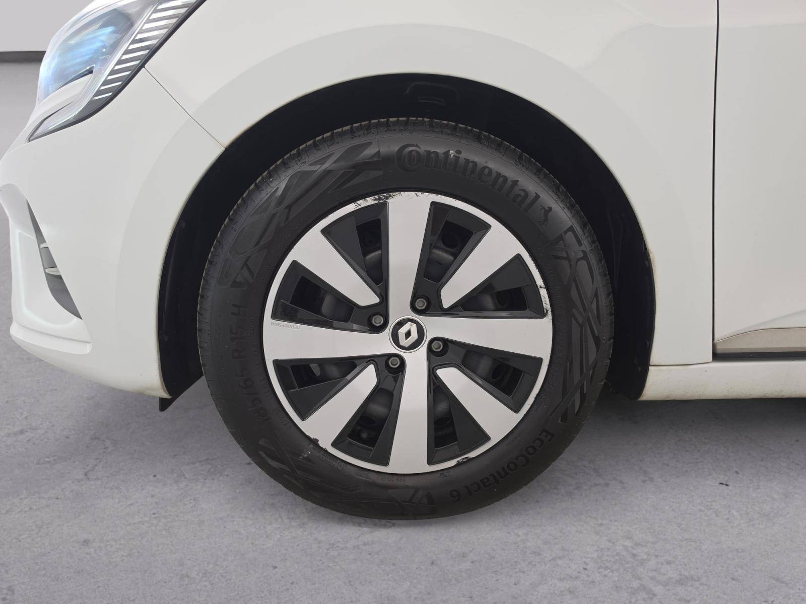 Vente en ligne Renault Clio 5 Clio SCe 65 au prix de 13 290 €