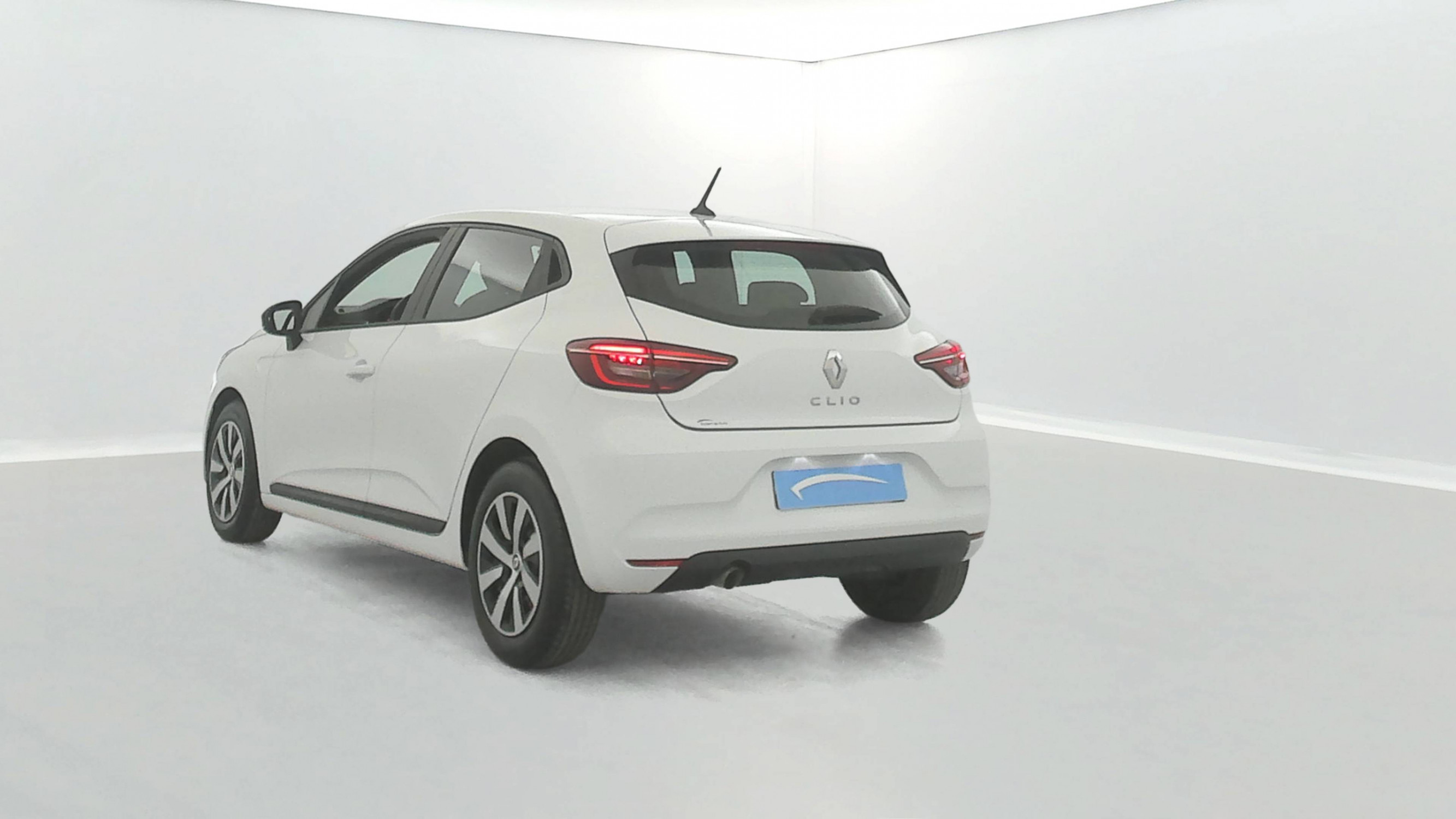 Vente en ligne Renault Clio 5 Clio TCe 90 au prix de 13 480 €