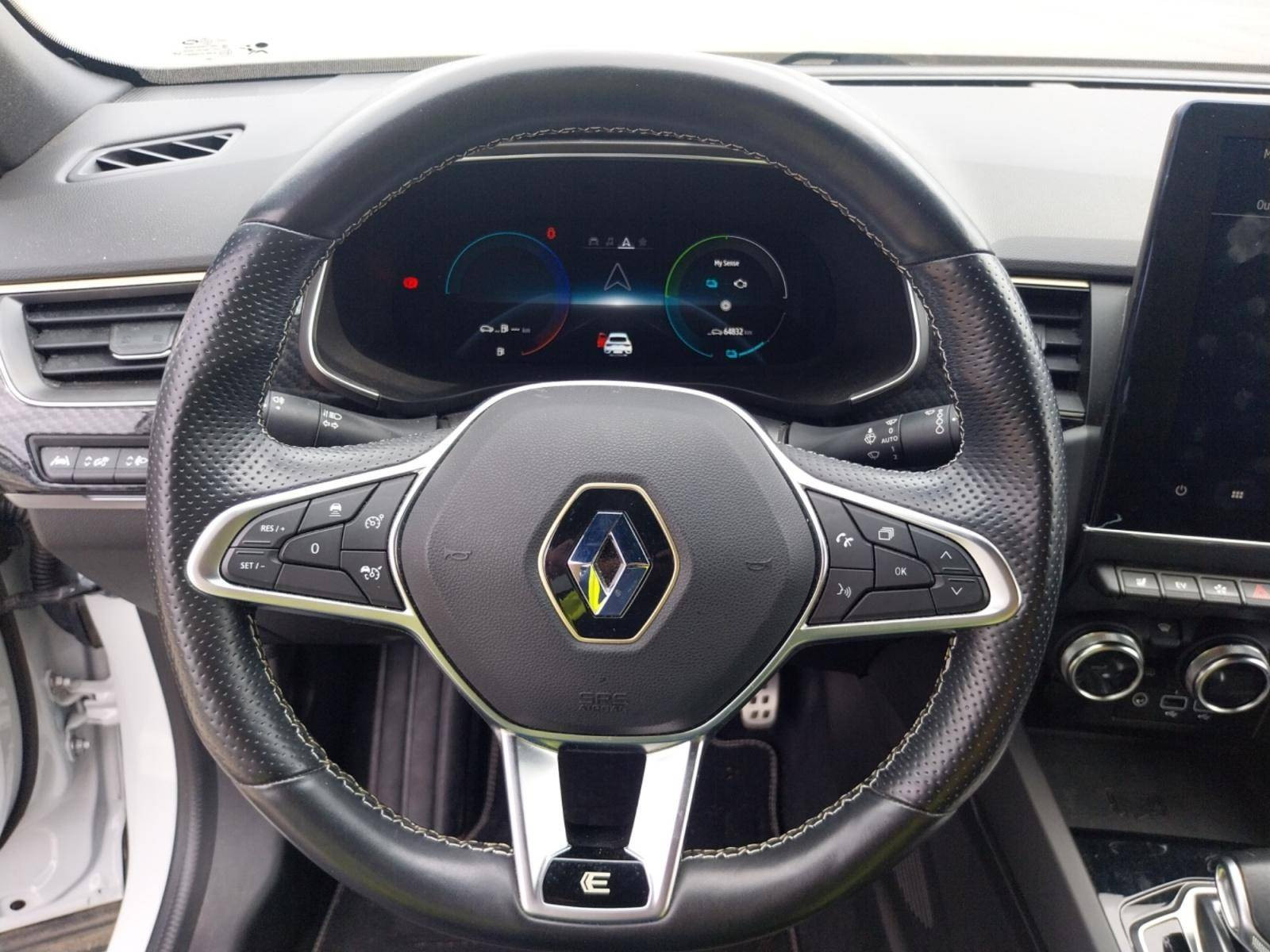 Vente en ligne Renault Arkana  E-Tech hybride 145 - 22 au prix de 20 590 €