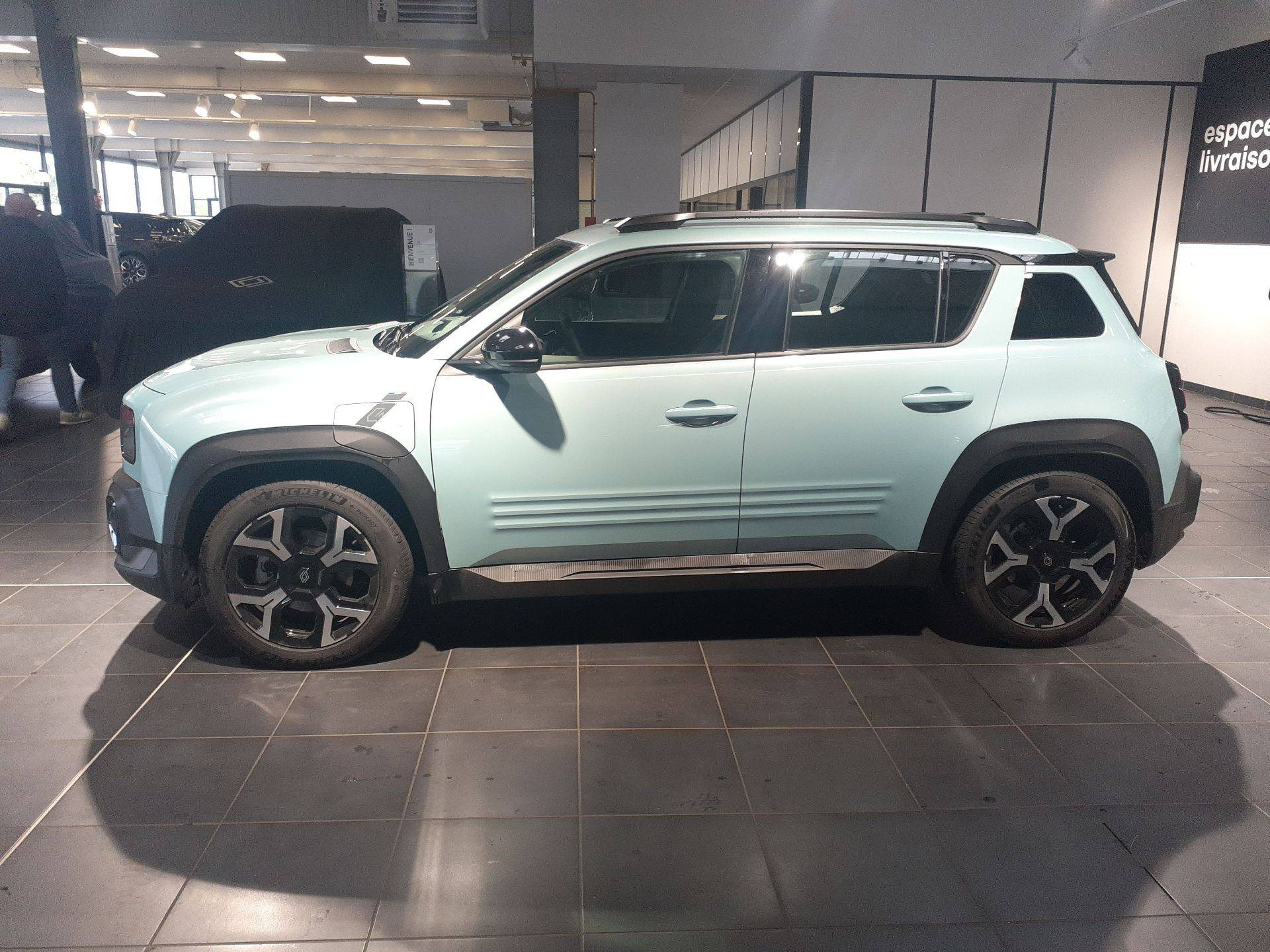 Vente en ligne Renault R4 E-Tech  150 ch autonomie confort au prix de 33 990 €