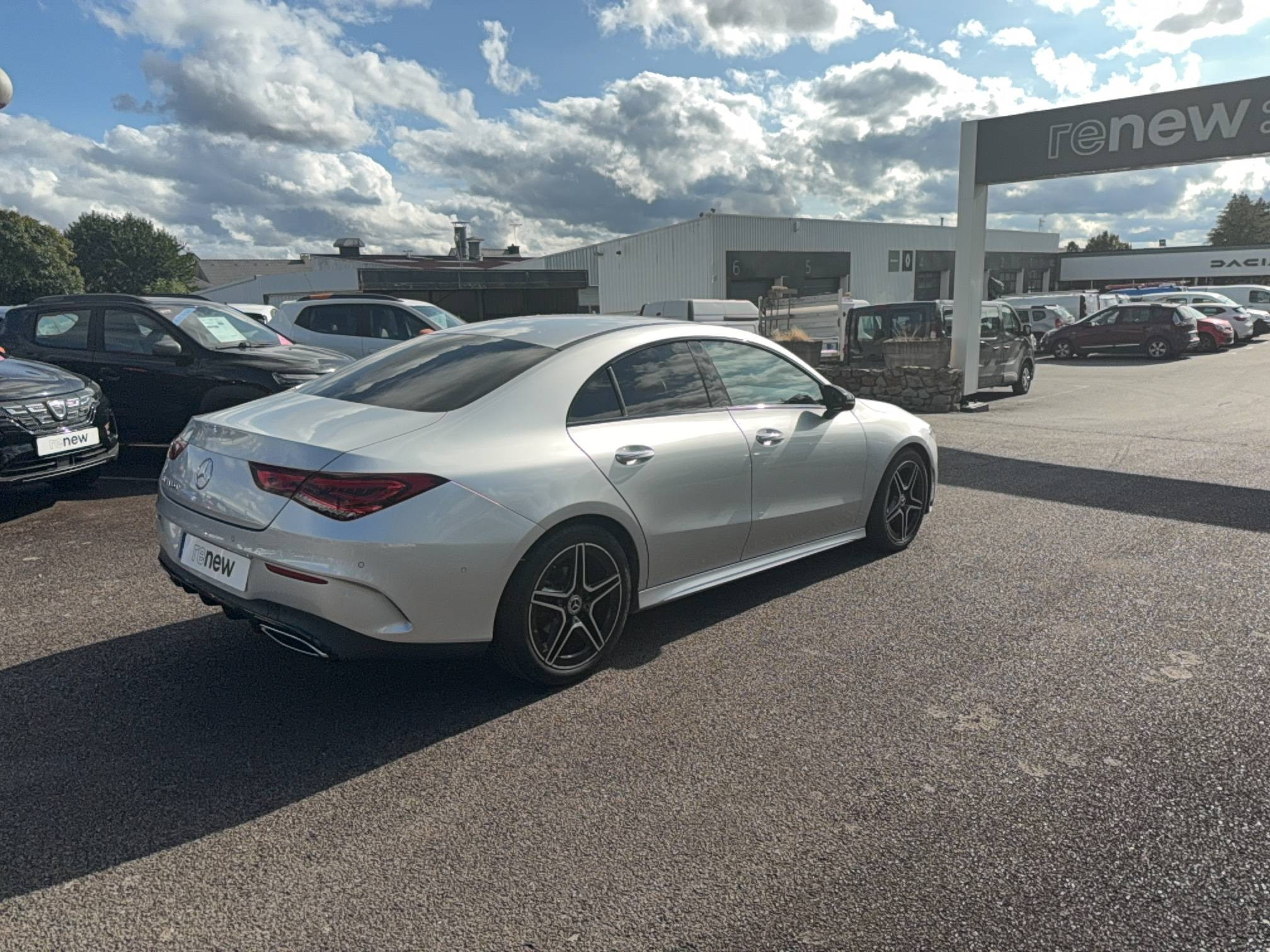 Vente en ligne Mercedes CLA Shooting Brake CLA Coupé 180 d 8G-DCT au prix de 25 990 €