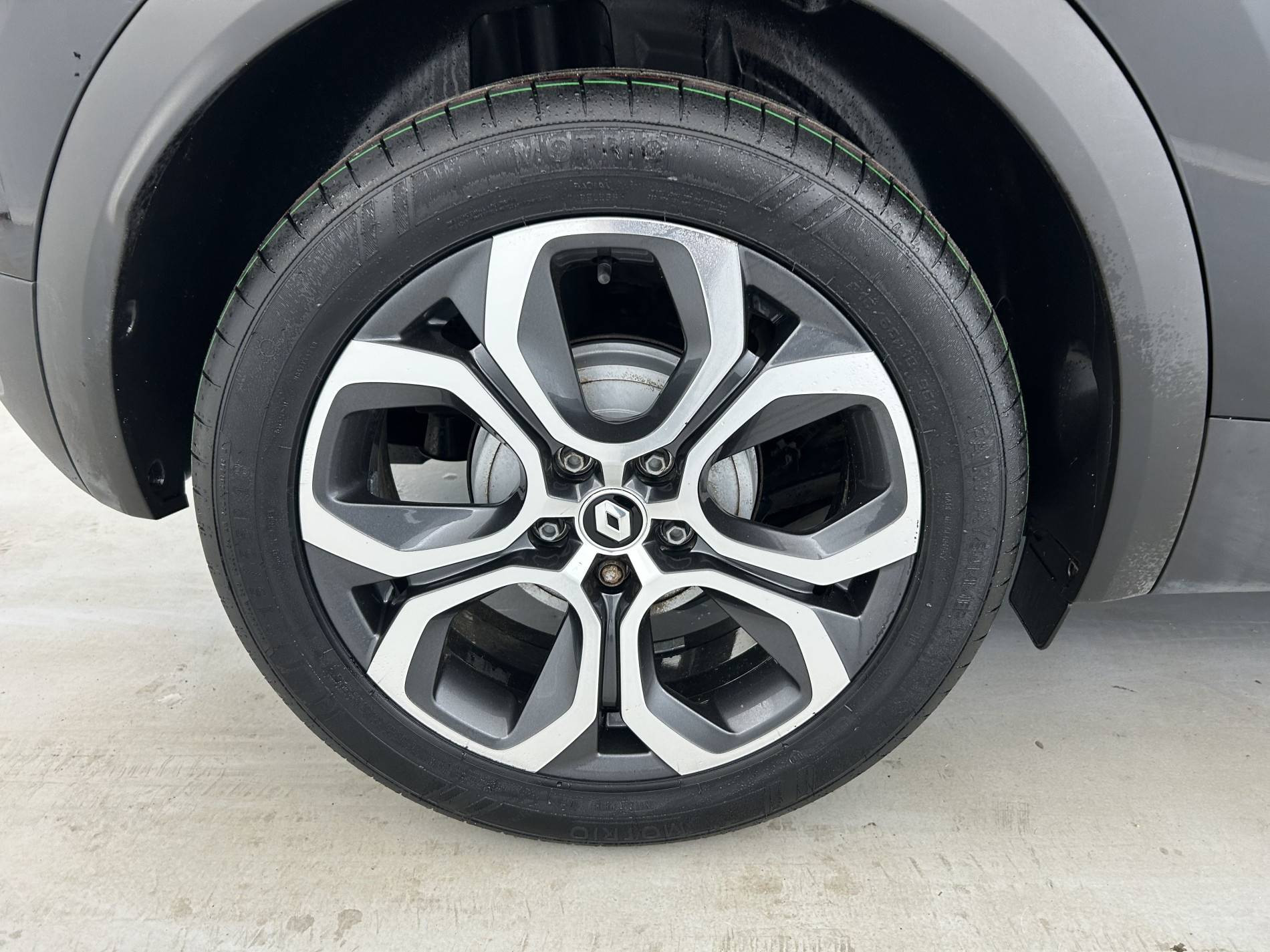 Vente en ligne Renault Captur  TCe 140 - 21 au prix de 16 990 €