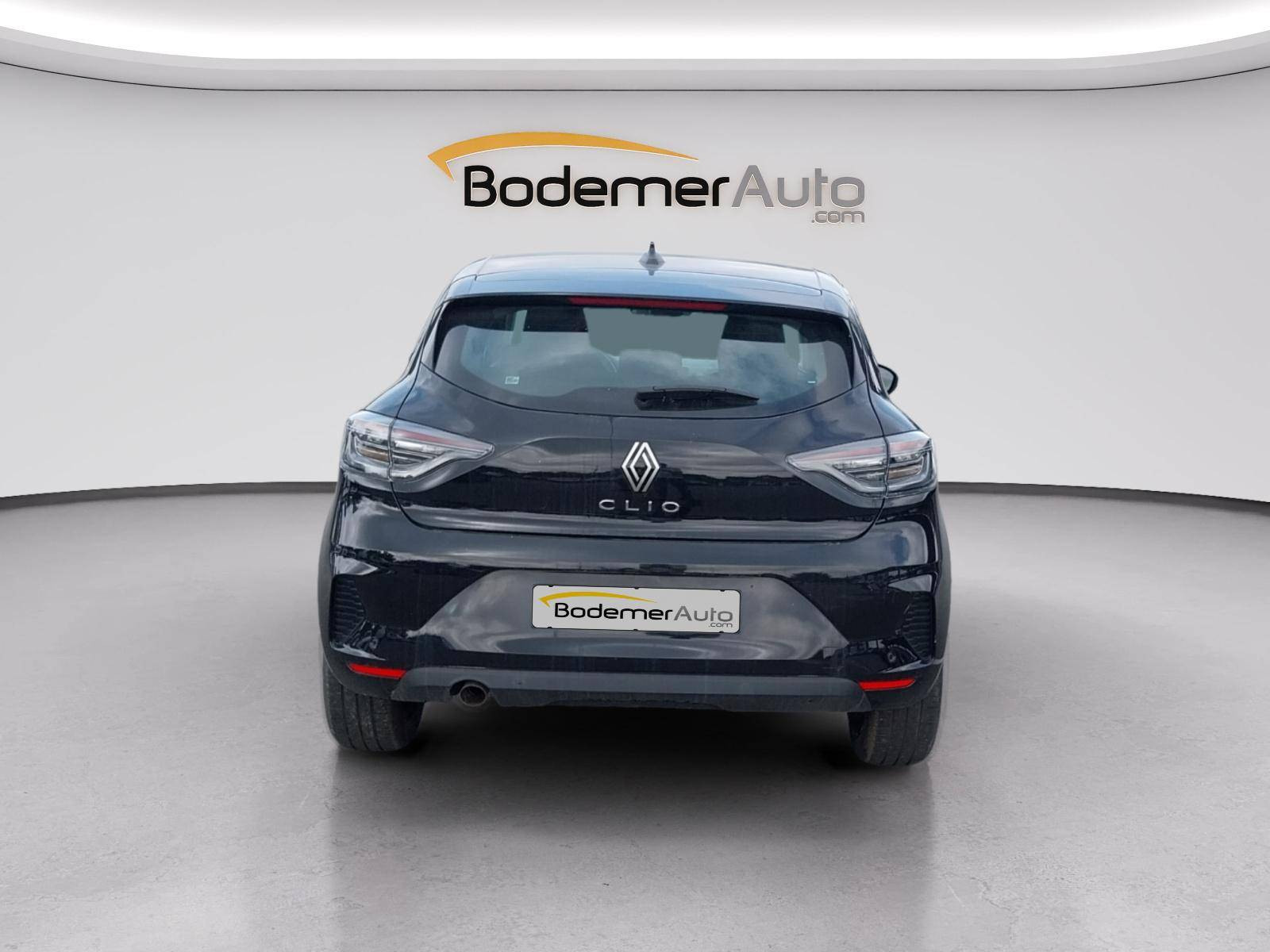 Vente en ligne Renault Clio 5 Clio Blue dCi 100 ch GSR2 au prix de 18 490 €