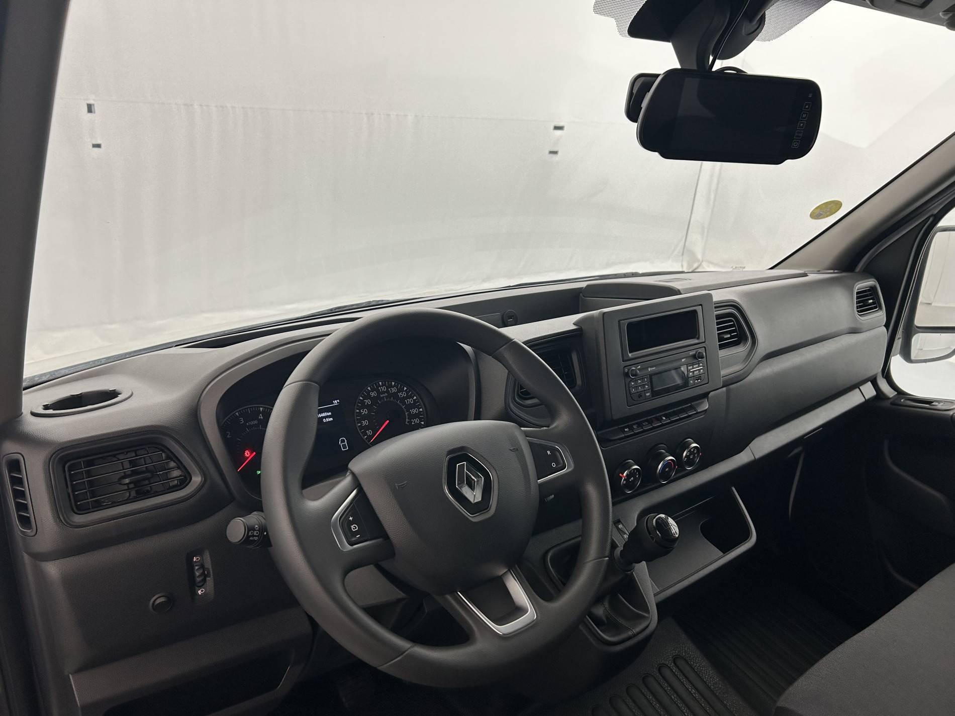 Vente en ligne Renault Master 3 Châssis Cabine MASTER PHC TRAC F3500 L3H1 BLUE DCI 145 EURO VI au prix de 30 990 €