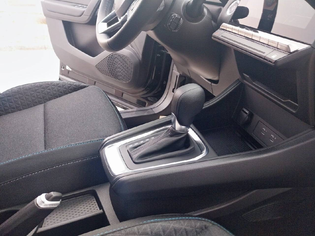 Vente en ligne Renault Captur  E-Tech full hybrid 145 ch au prix de 23 504 €
