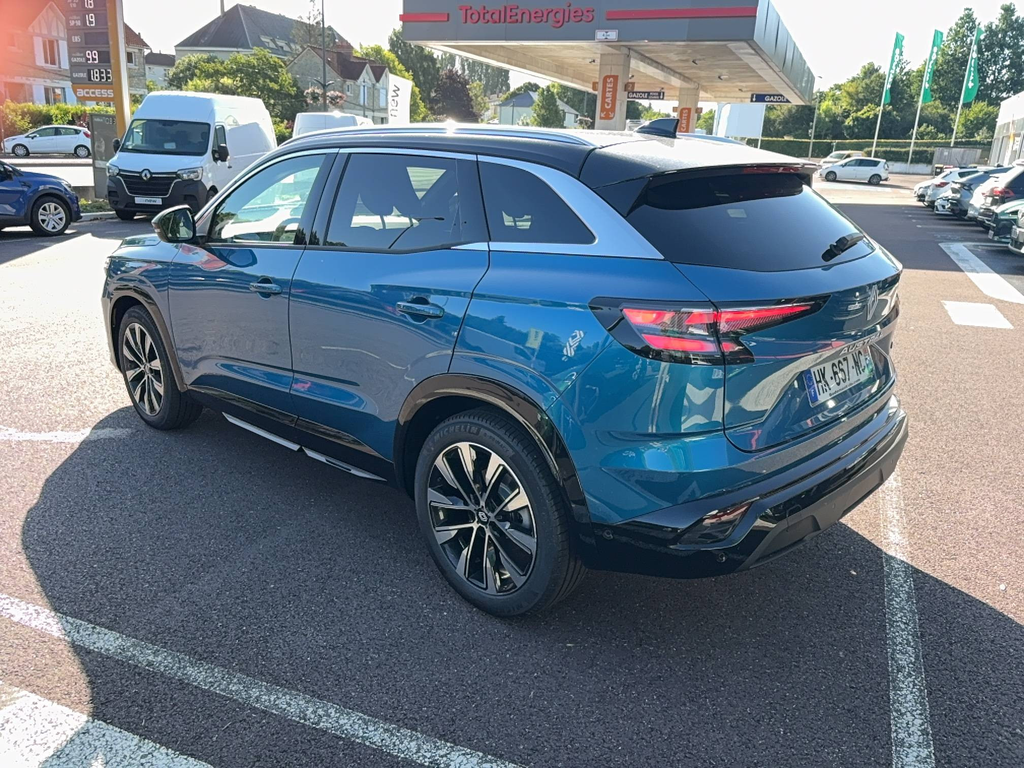 Vente en ligne Renault Austral  full hybrid E-Tech 200 ch au prix de 40 590 €