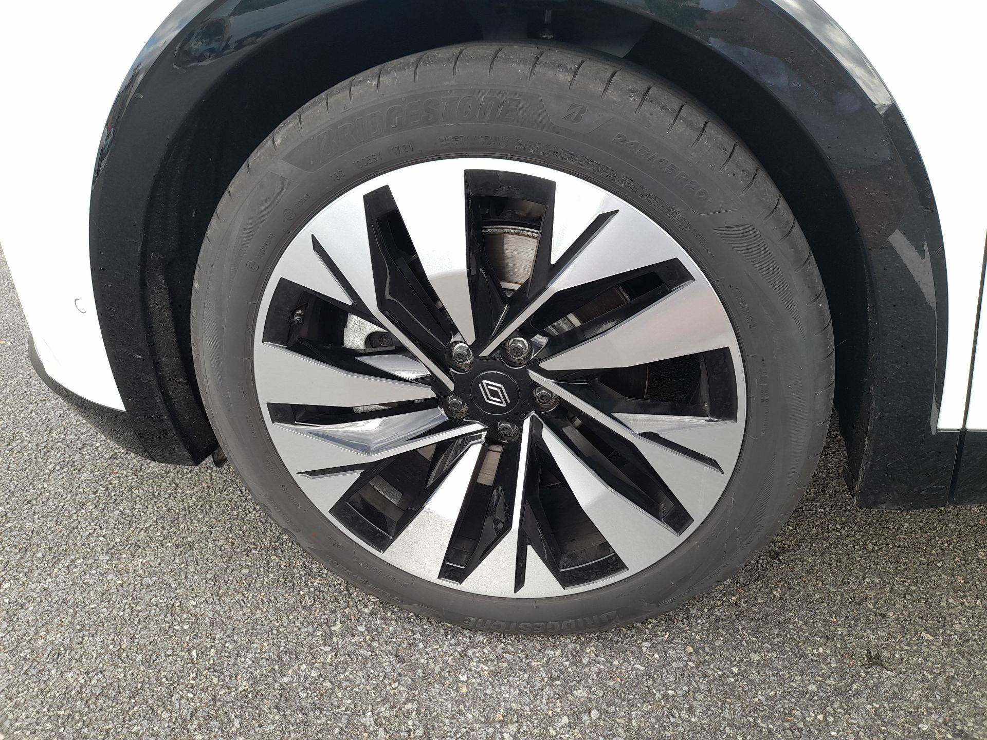Vente en ligne Renault Rafale  E-Tech full hybrid 200 au prix de 35 990 €