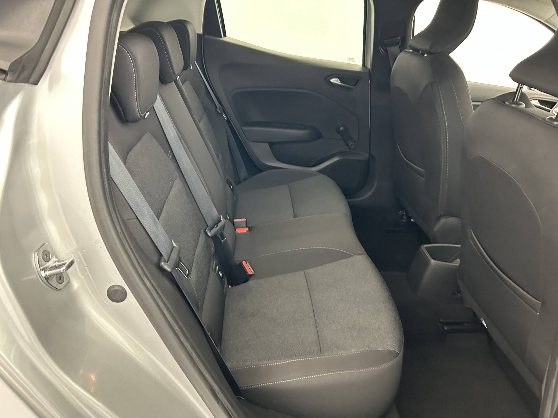 Vente en ligne Renault Clio 5 Clio Blue dCi 100 - 21N au prix de 14 490 €