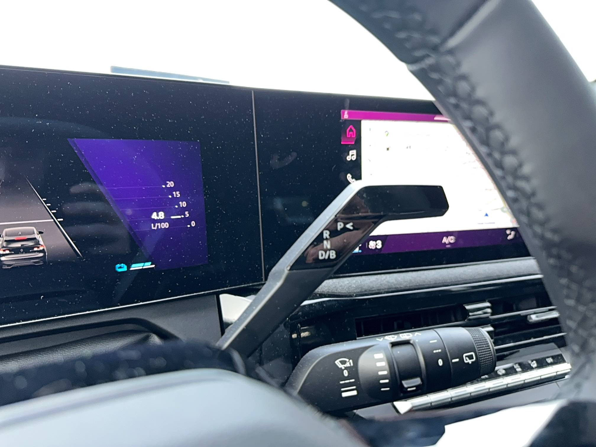 Vente en ligne Renault Clio 6 Clio E-Tech full hybrid 160 ch au prix de 24 600 €