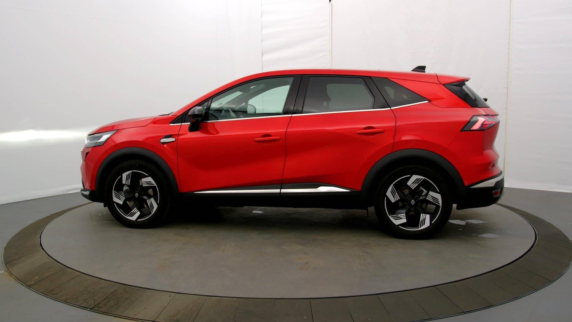 Vente en ligne Renault Symbioz  E-Tech full hybrid 145 au prix de 27 990 €