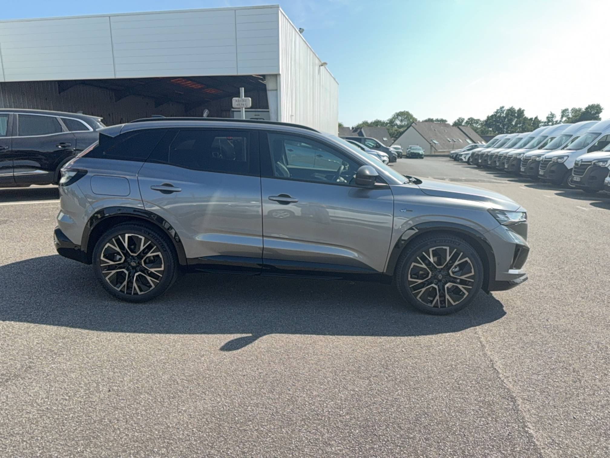 Vente en ligne Renault Austral  full hybrid E-Tech 200 ch au prix de 43 690 €