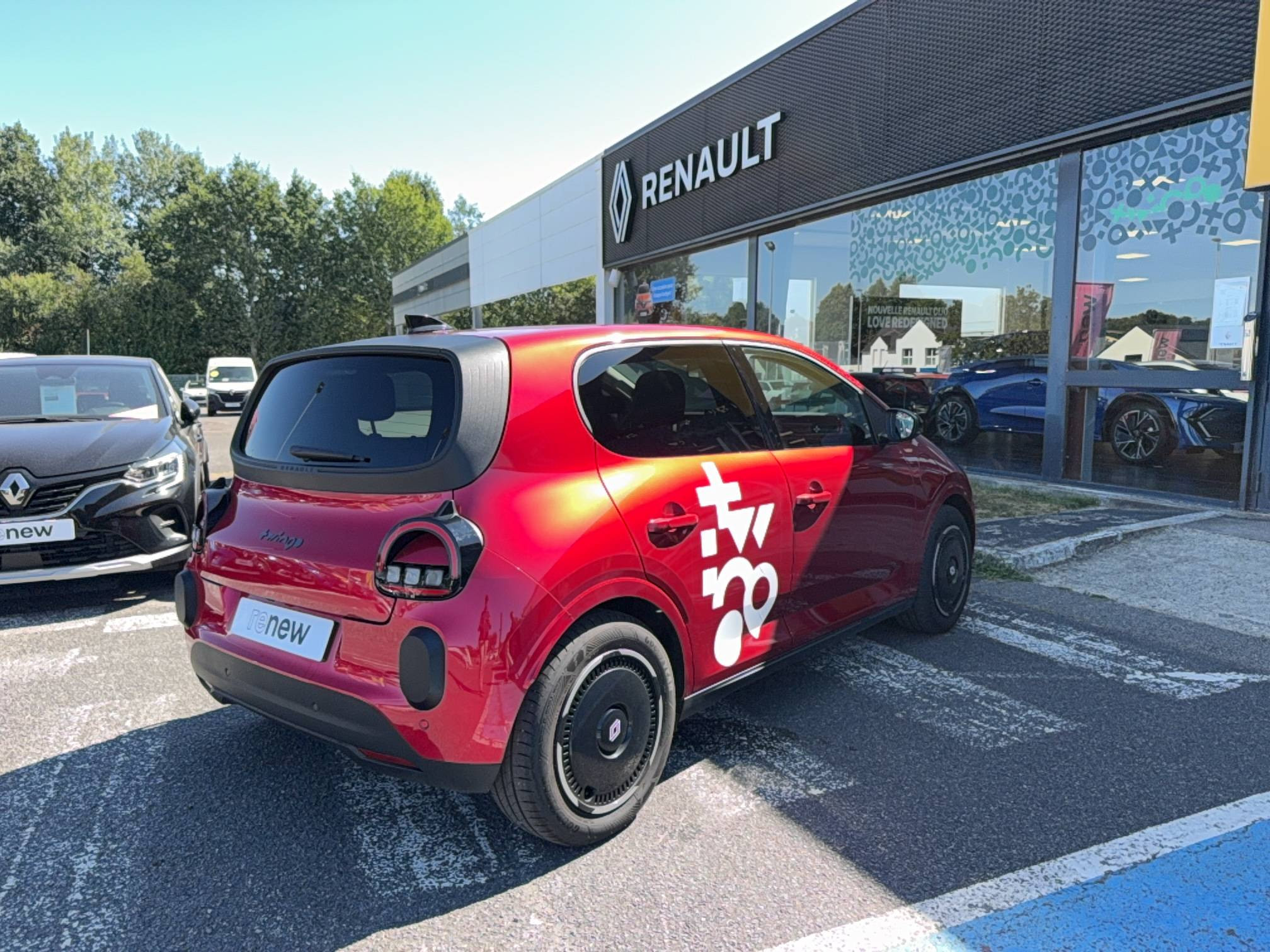 Vente en ligne Renault Twingo Electrique  80 ch autonomie urbaine au prix de 21 190 €