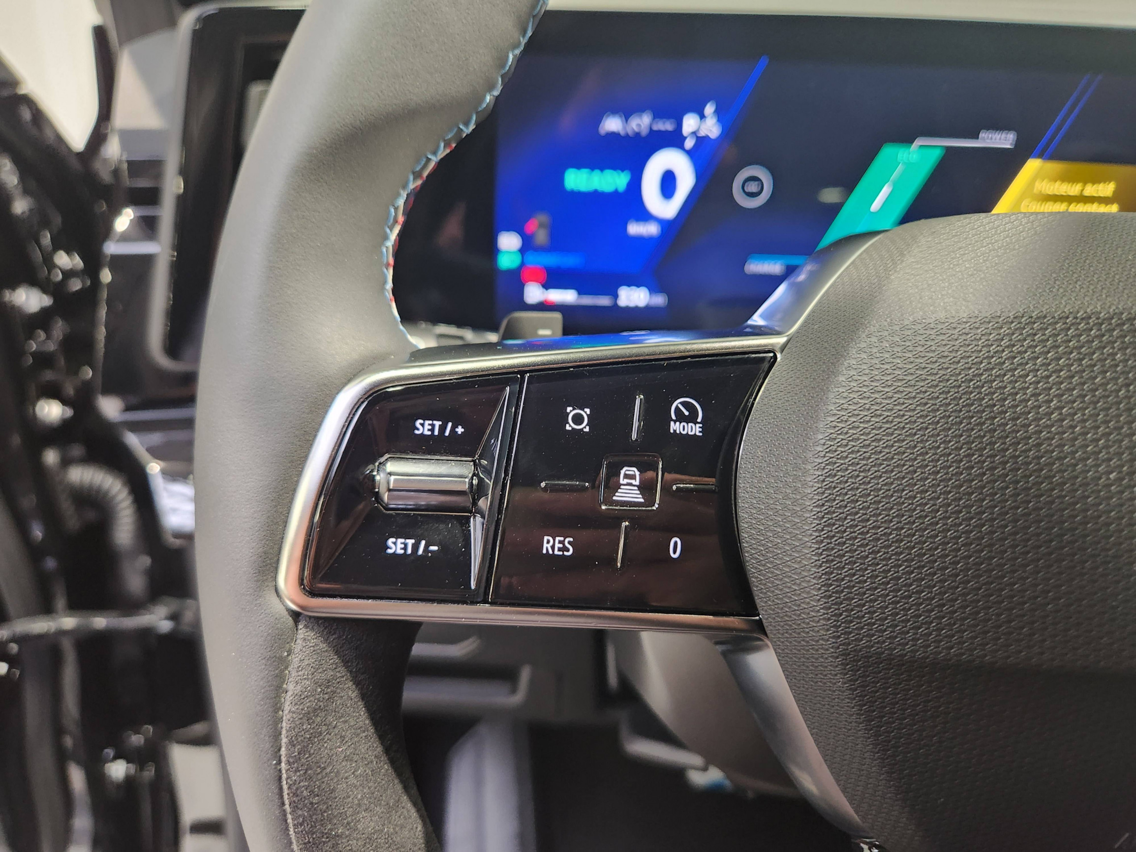 Vente en ligne Renault Rafale  E-Tech full hybrid 200ch au prix de 42 490 €