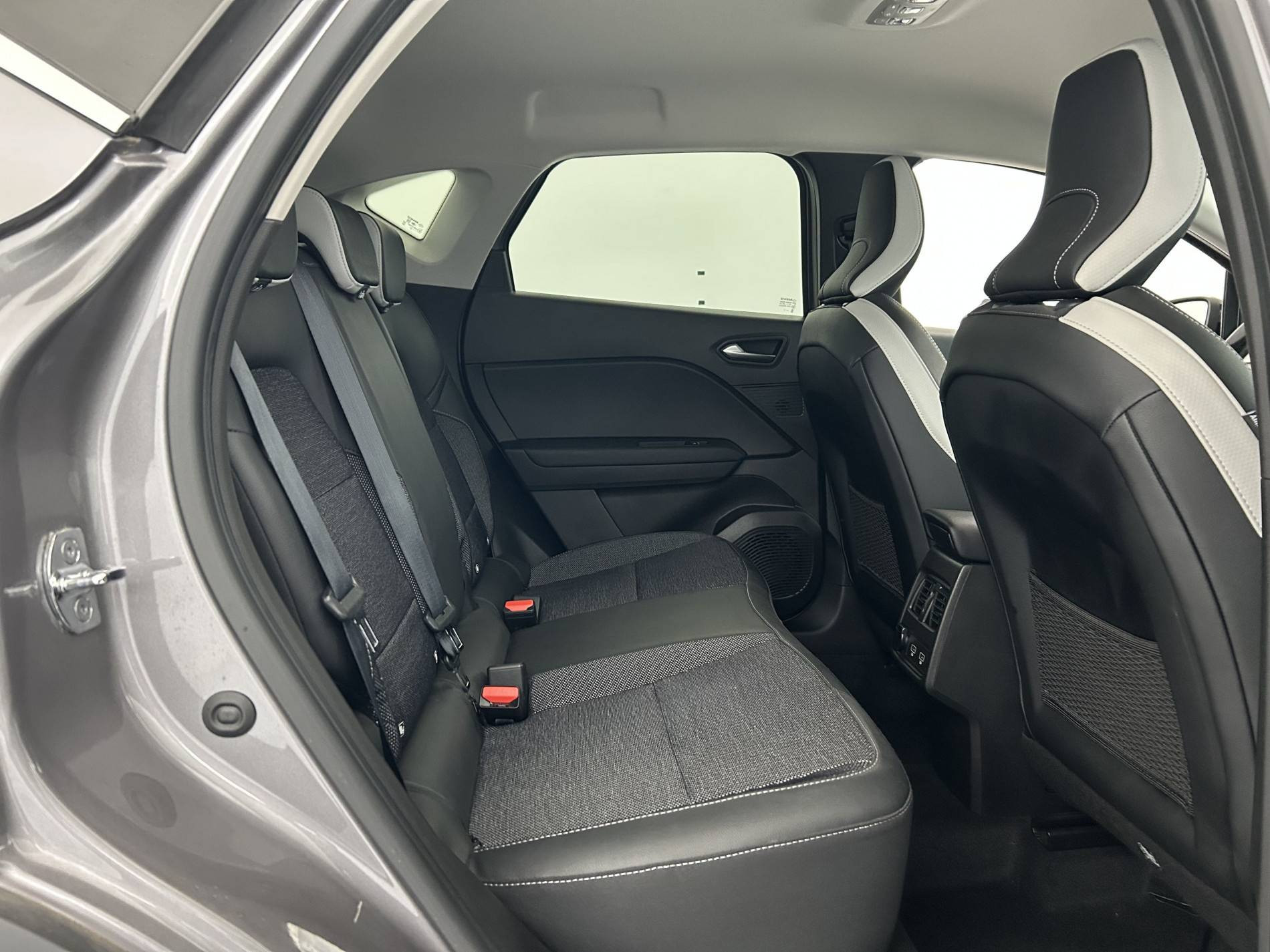 Vente en ligne Renault Captur  E-Tech full hybrid 145 au prix de 20 990 €