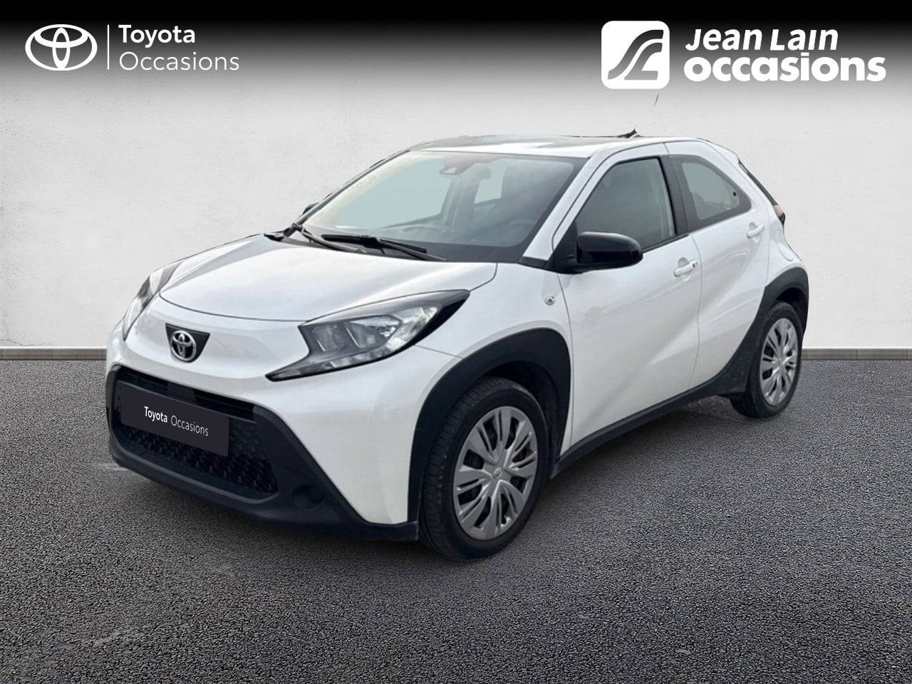 Vente en ligne TOYOTA AYGO X MY23 Aygo X 1.0 VVT-i 72 S-CVT Dynamic de 2023 au prix de 14 690 €