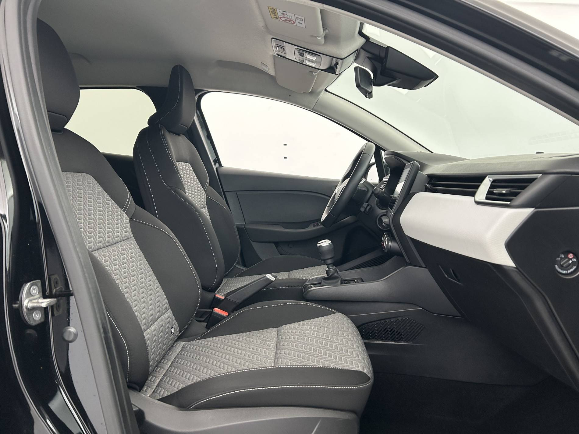 Vente en ligne Renault Clio 5 Clio TCe 90 au prix de 14 790 €