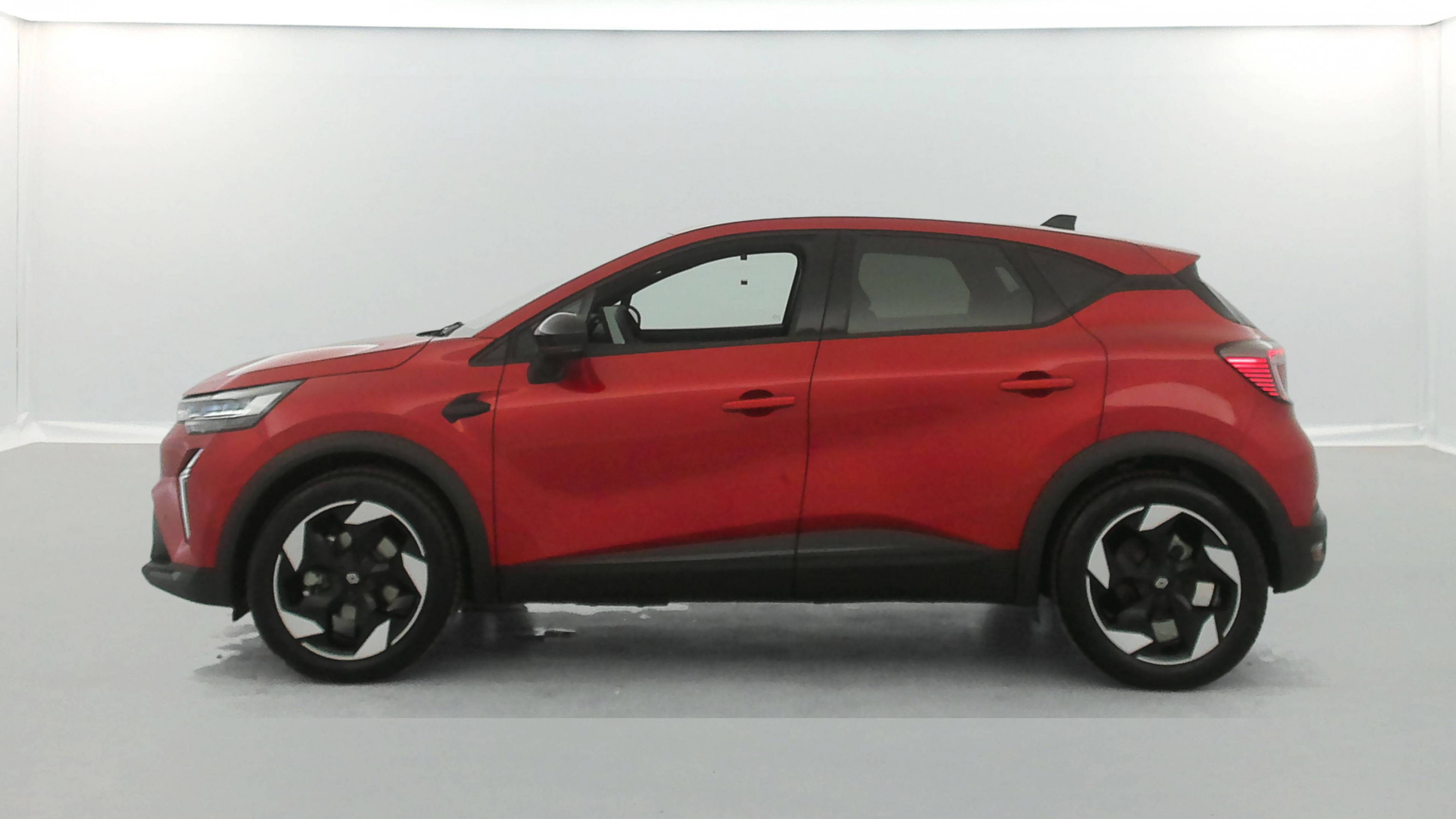 Vente en ligne Renault Captur  E-Tech full hybrid 145 ch au prix de 26 960 €