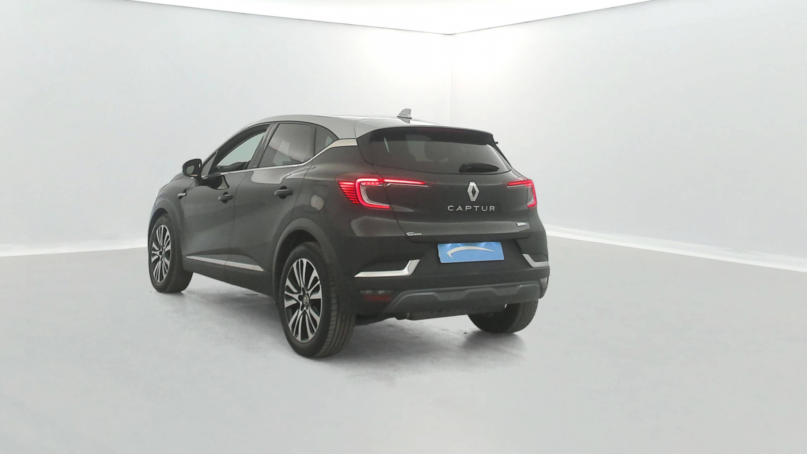 Vente en ligne Renault Captur  E-Tech Plug-in 160 au prix de 18 290 €