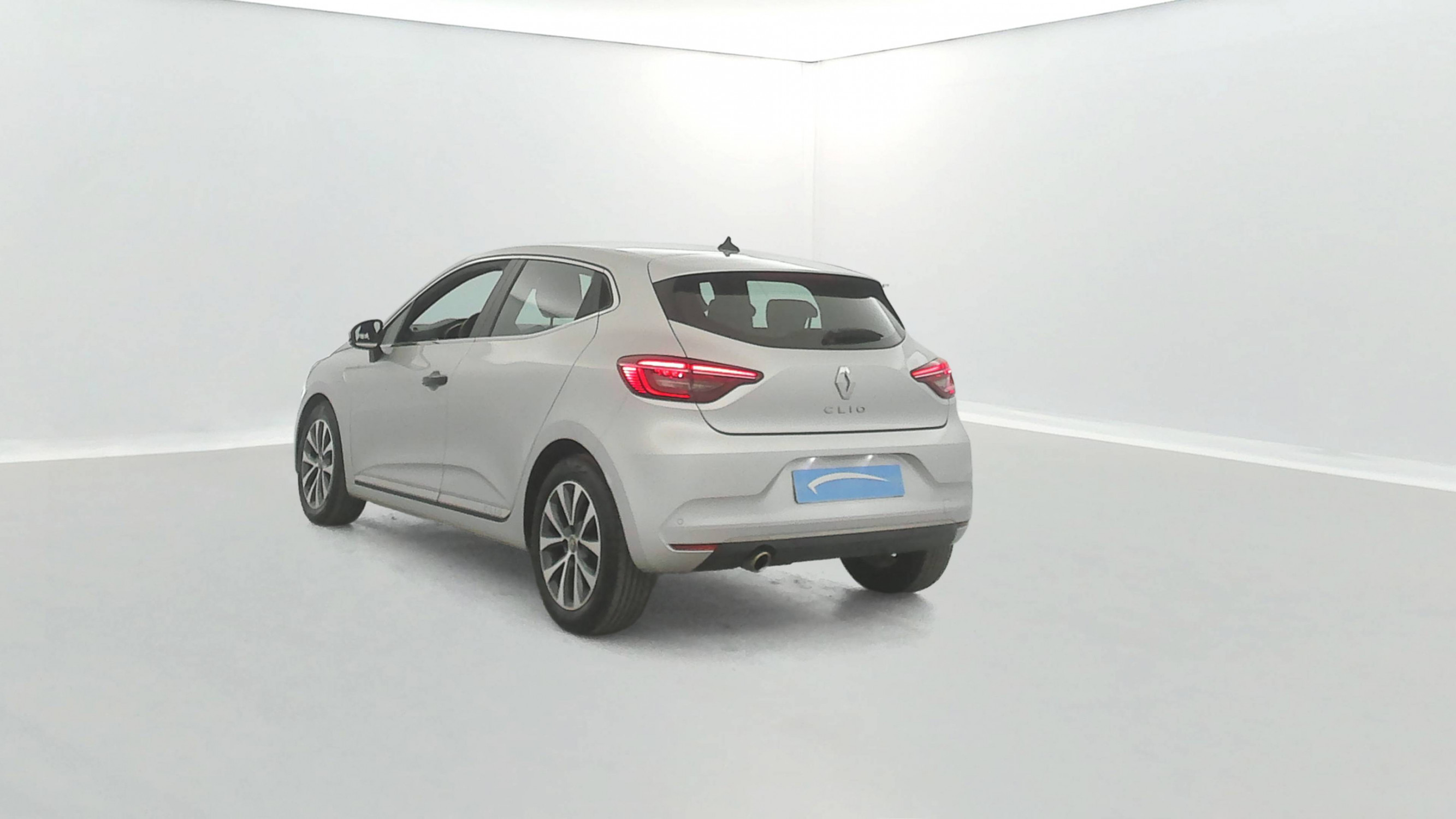 Vente en ligne Renault Clio 5 Clio TCe 100 au prix de 11 890 €