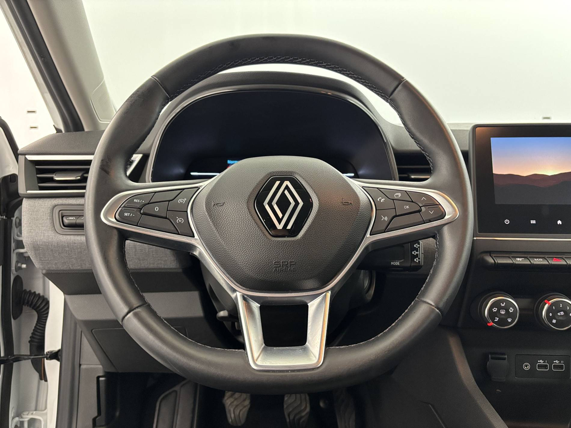 Vente en ligne Renault Clio 5 Clio TCe 90 au prix de 13 990 €