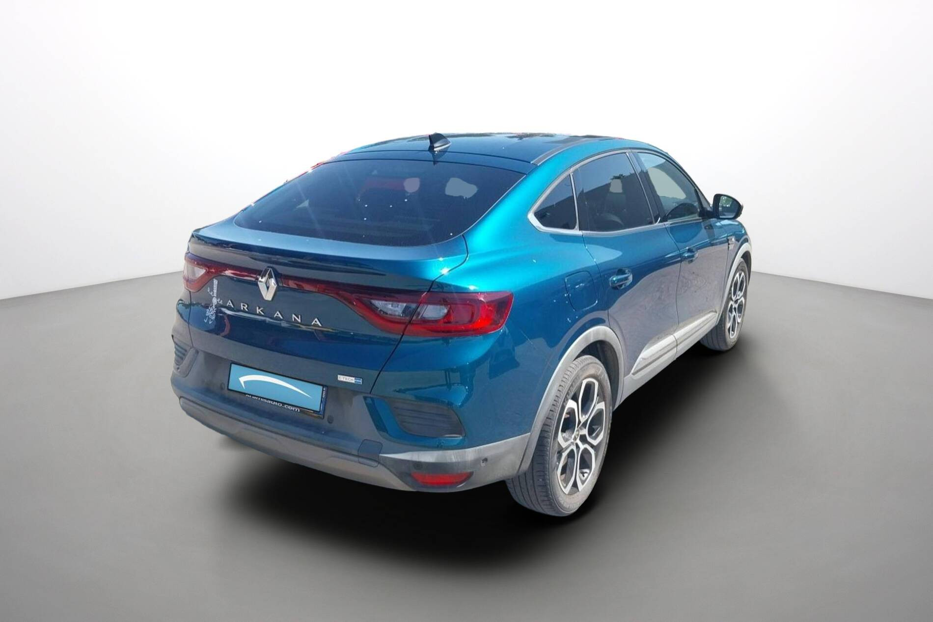 Vente en ligne Renault Arkana  E-Tech 145 - 21B au prix de 19 790 €
