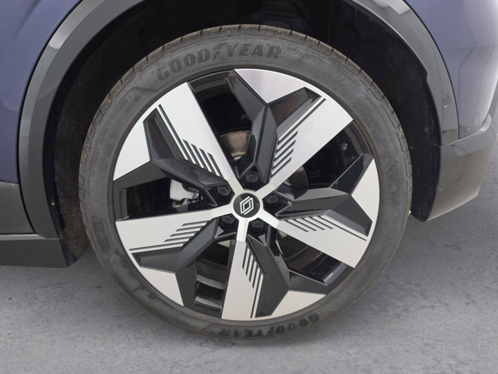 Vente en ligne Renault Megane E-Tech  220 ch autonomie confort GSR2 au prix de 30 490 €