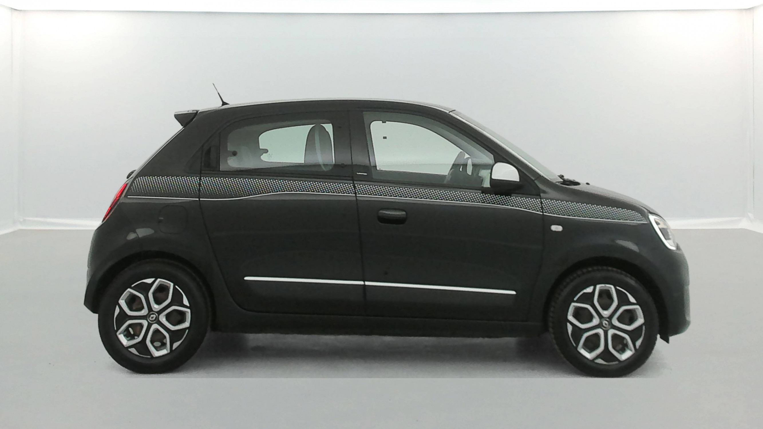 Vente en ligne Renault Twingo 3  SCe 65 - 21 au prix de 9 990 €