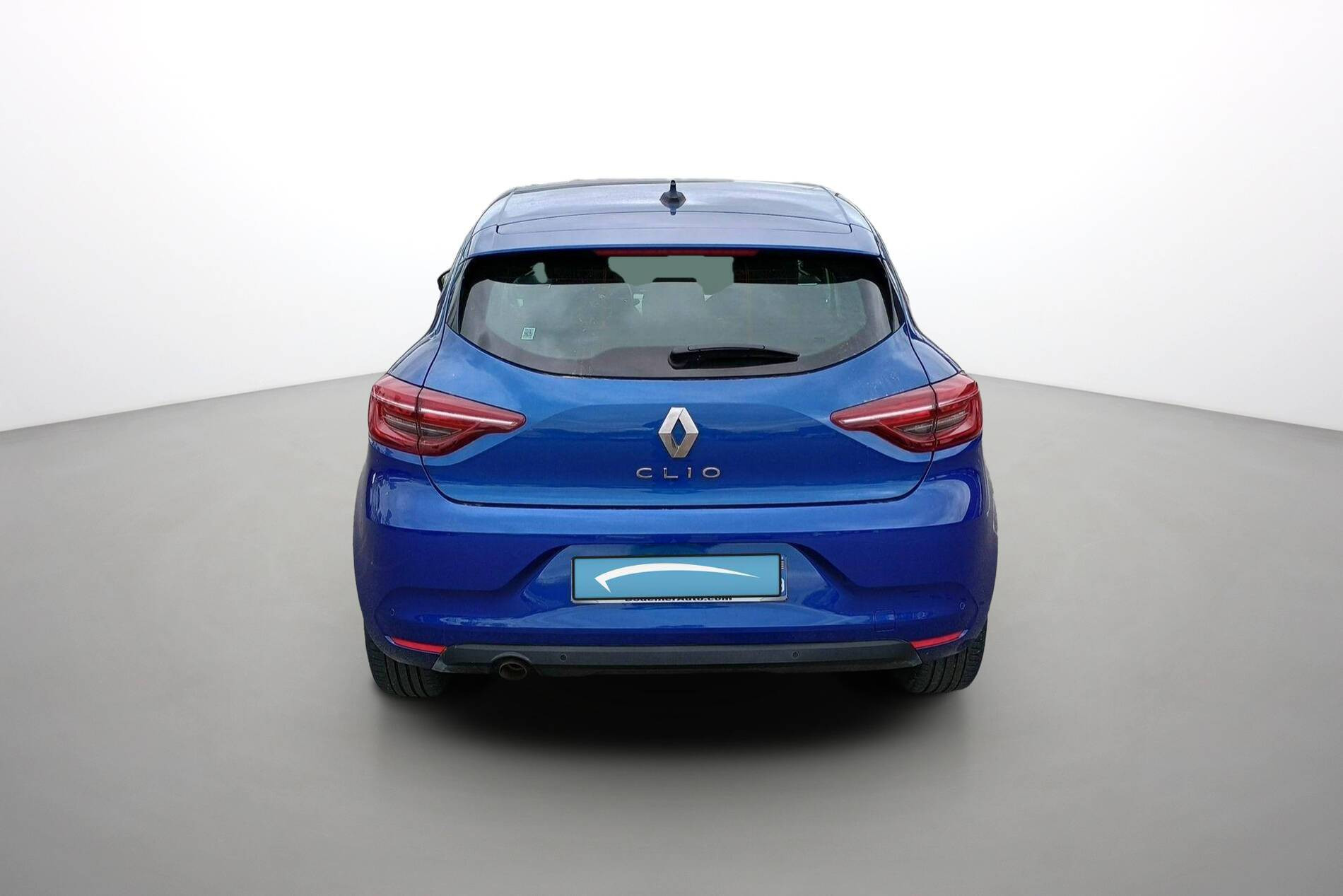 Vente en ligne Renault Clio 5 Clio TCe 90 - 21N au prix de 13 890 €