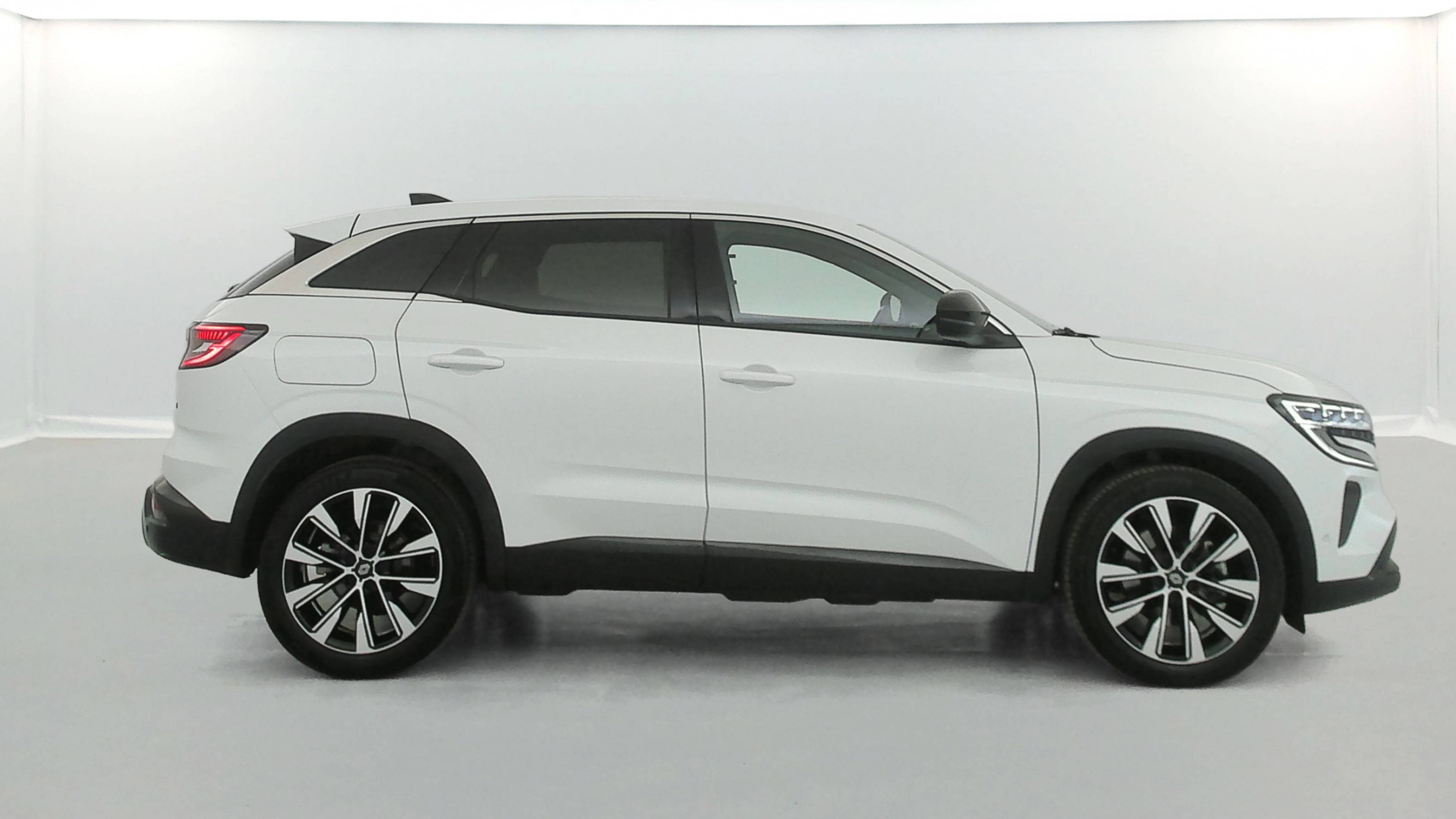 Vente en ligne Renault Austral  E-Tech hybrid 200 au prix de 28 500 €