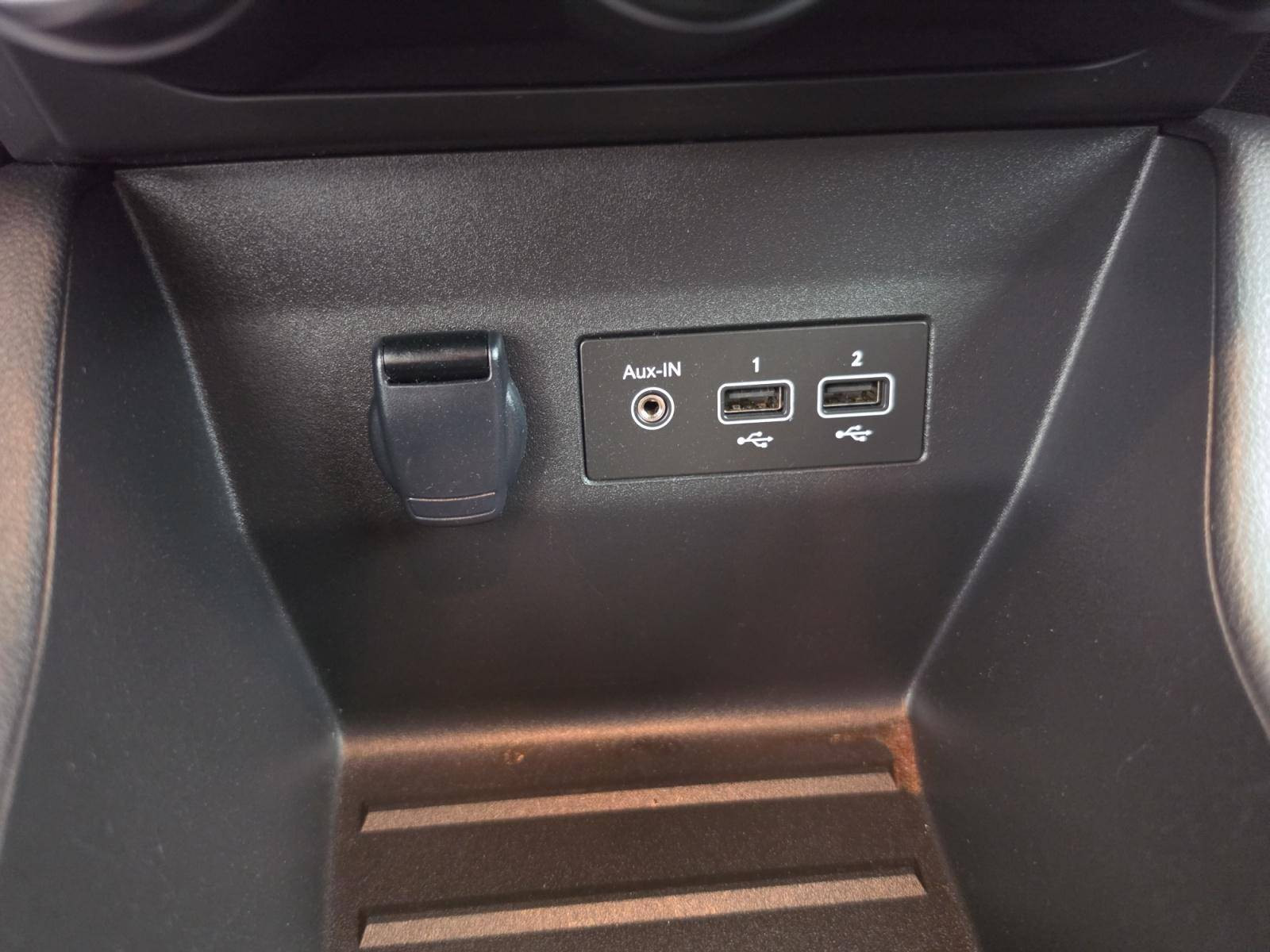 Vente en ligne Renault Clio 5 Clio TCe 90 au prix de 14 790 €