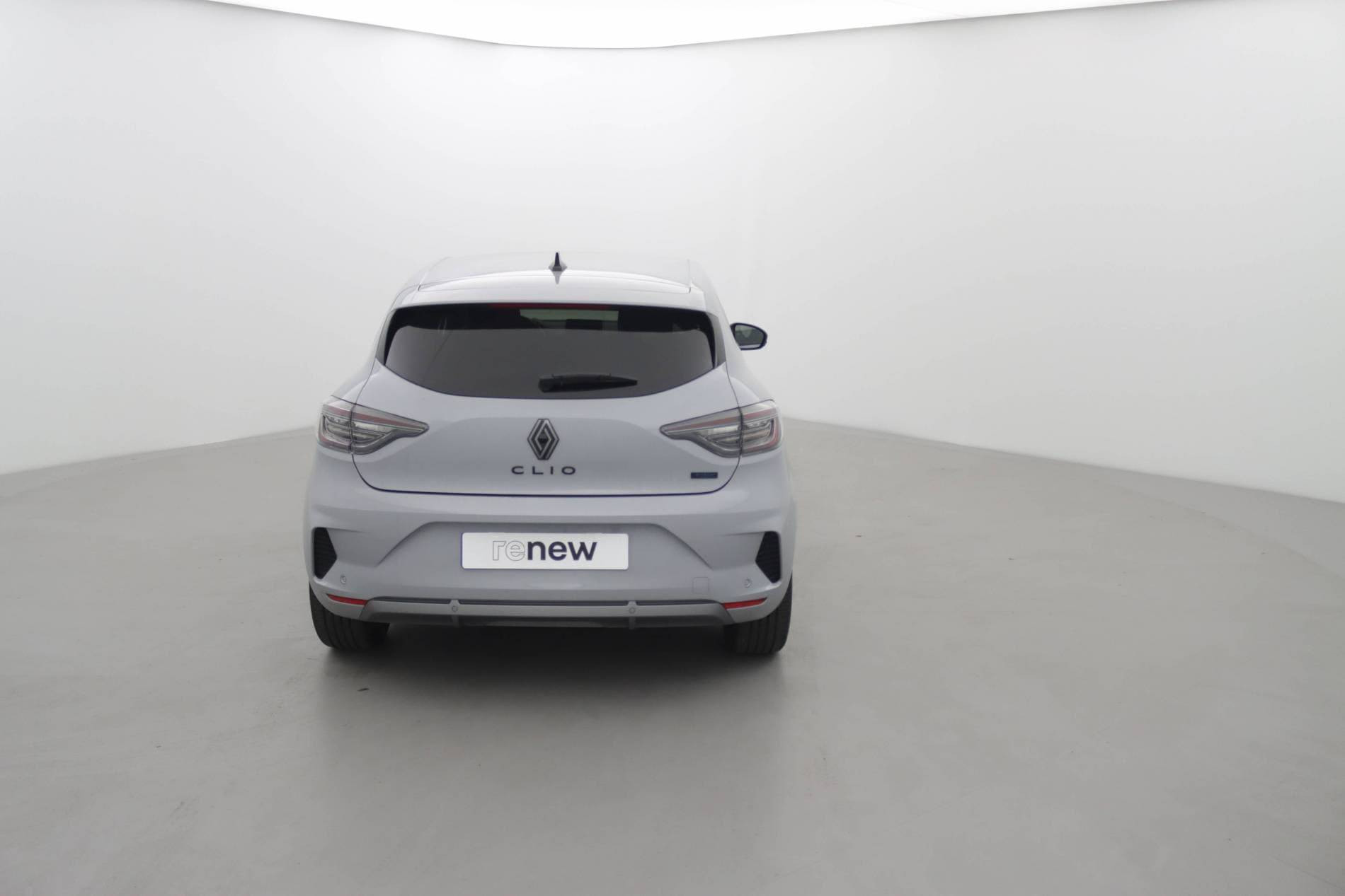 Vente en ligne Renault Clio 5 Clio E-Tech full hybrid 145 au prix de 22 990 €
