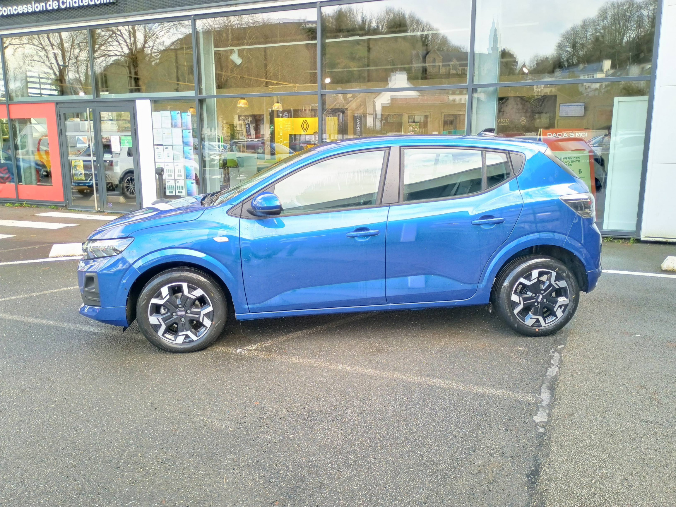 Dacia Sandero  TCe 100 occasion de 2026 en vente à Châteaulin