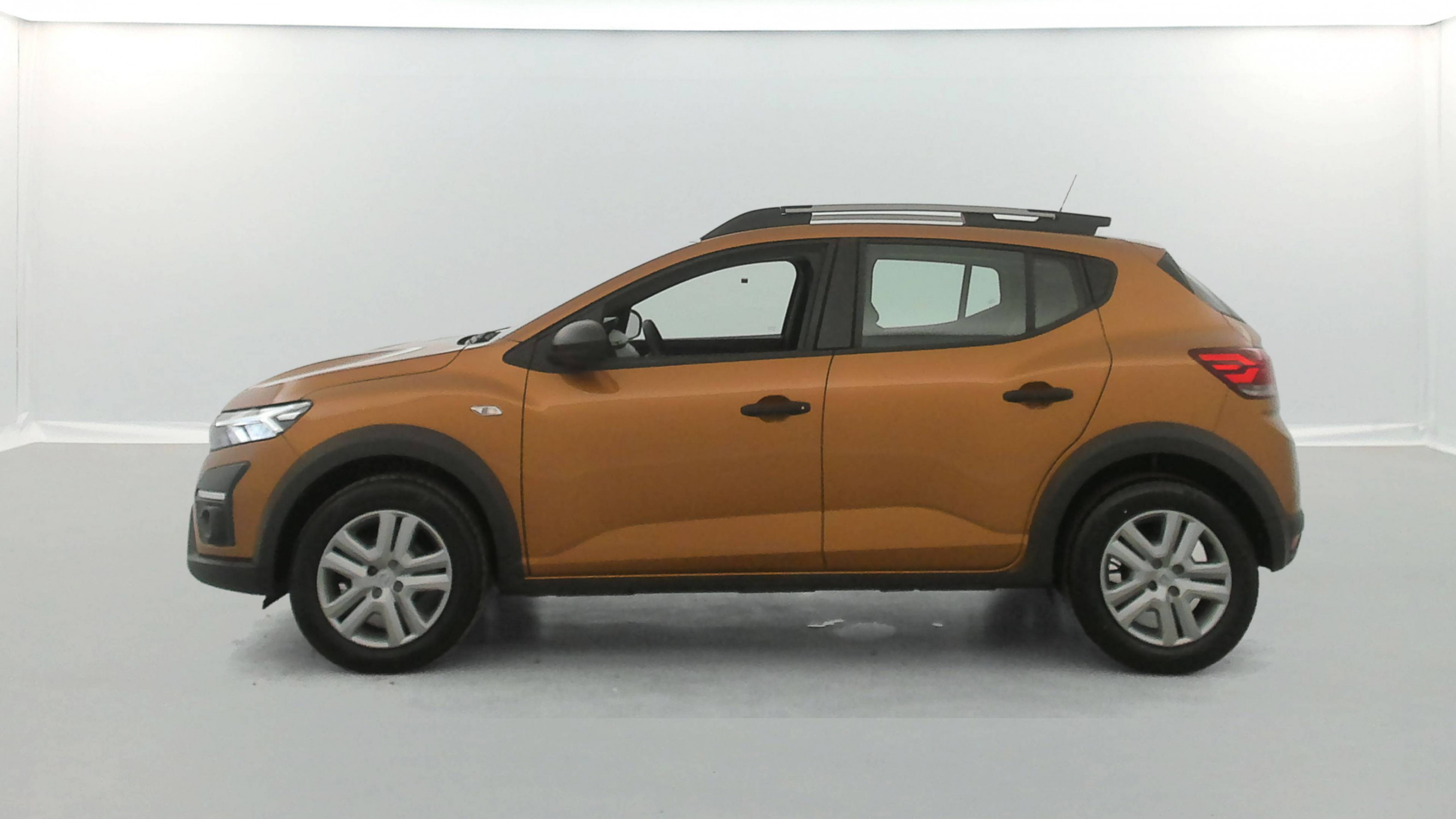Vente en ligne Dacia Sandero  ECO-G 100 au prix de 13 490 €