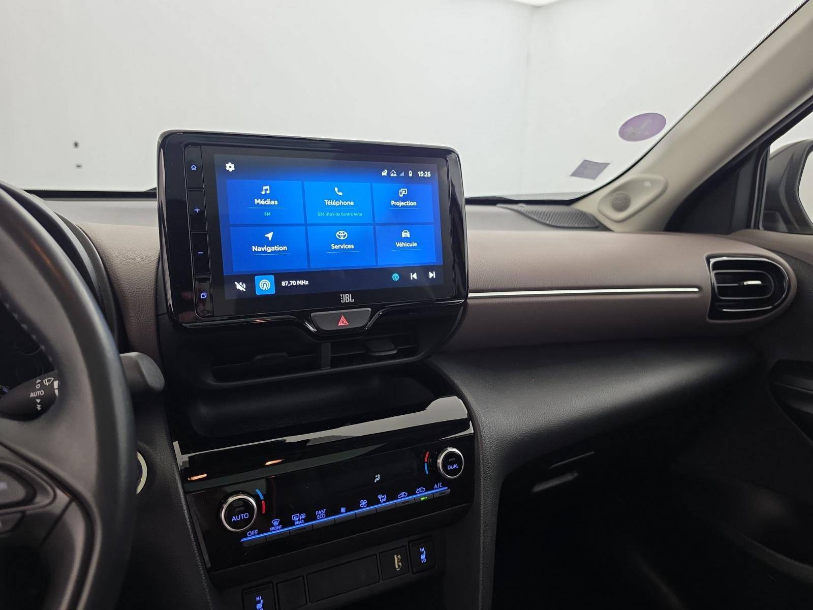 Vente en ligne Toyota Yaris Cross  116h 2WD au prix de 20 490 €