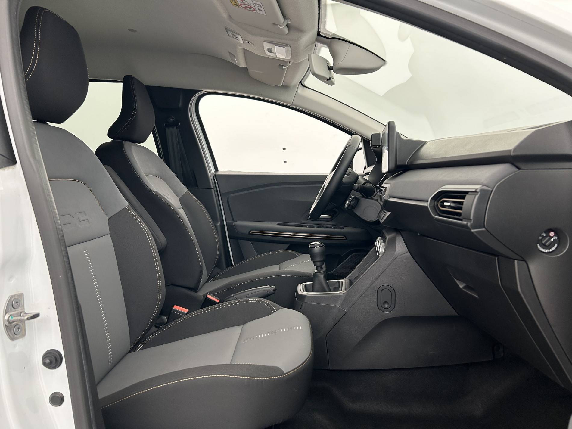 Vente en ligne Dacia Jogger  ECO-G 100 5 places au prix de 17 990 €