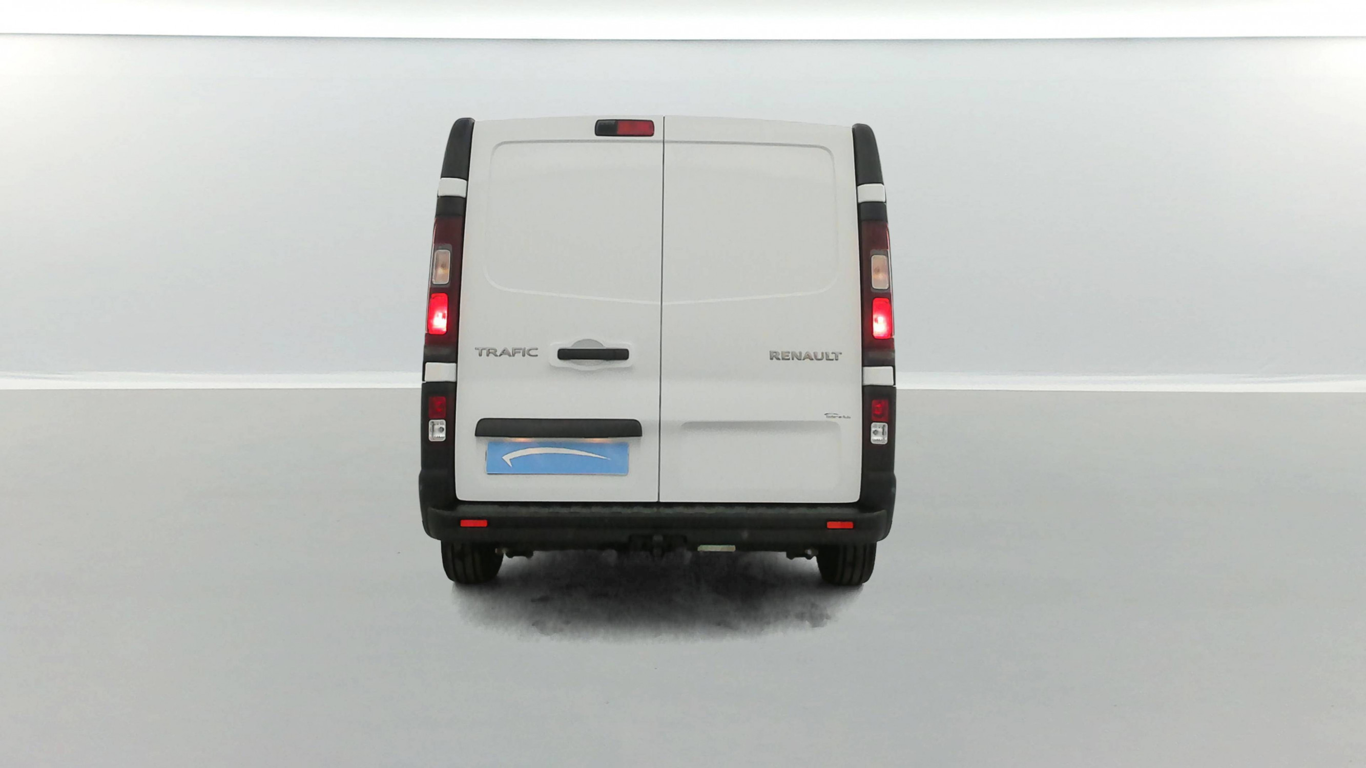 Vente en ligne Renault Trafic 3 Fourgon TRAFIC FGN L1H1 1200 KG DCI 120 au prix de 18 790 €