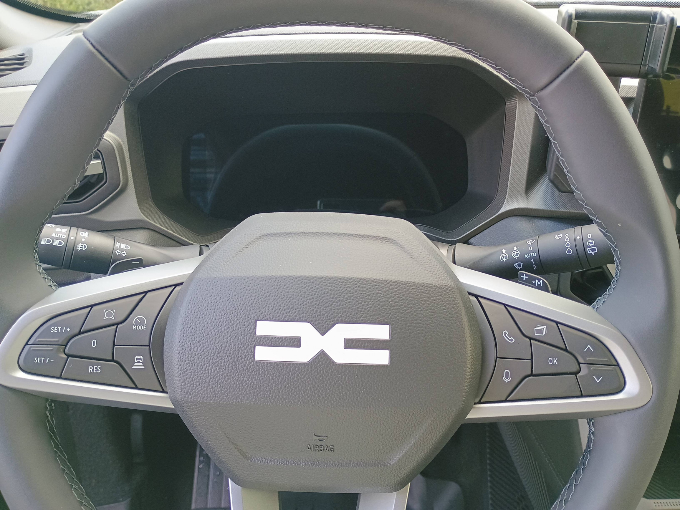 Vente en ligne Dacia Bigster Bigster Hybrid-G 150 4x4 au prix de 33 490 €