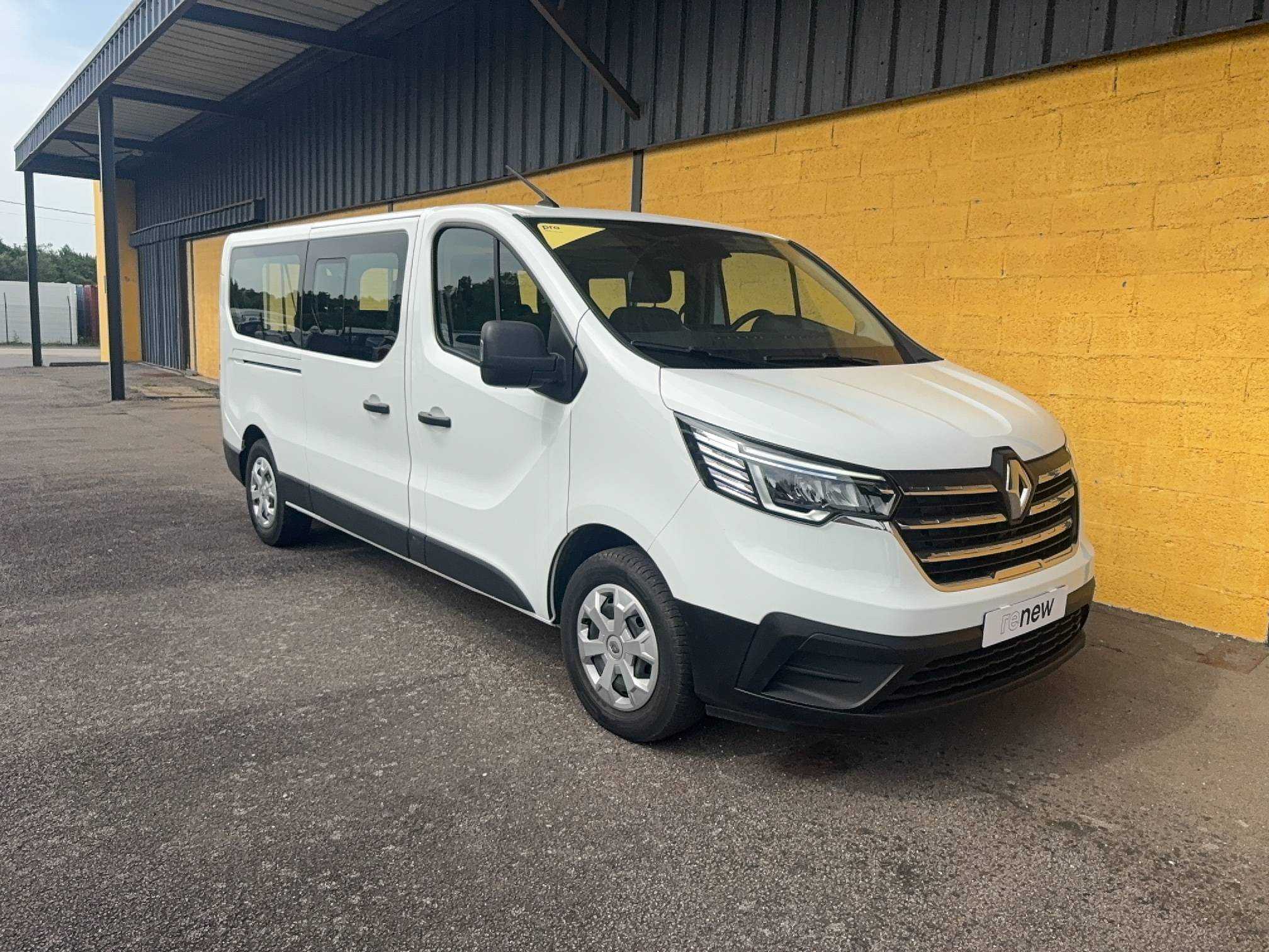 Vente en ligne Renault Trafic  combi L2 dCi 150 Energy S&S au prix de 31 490 €