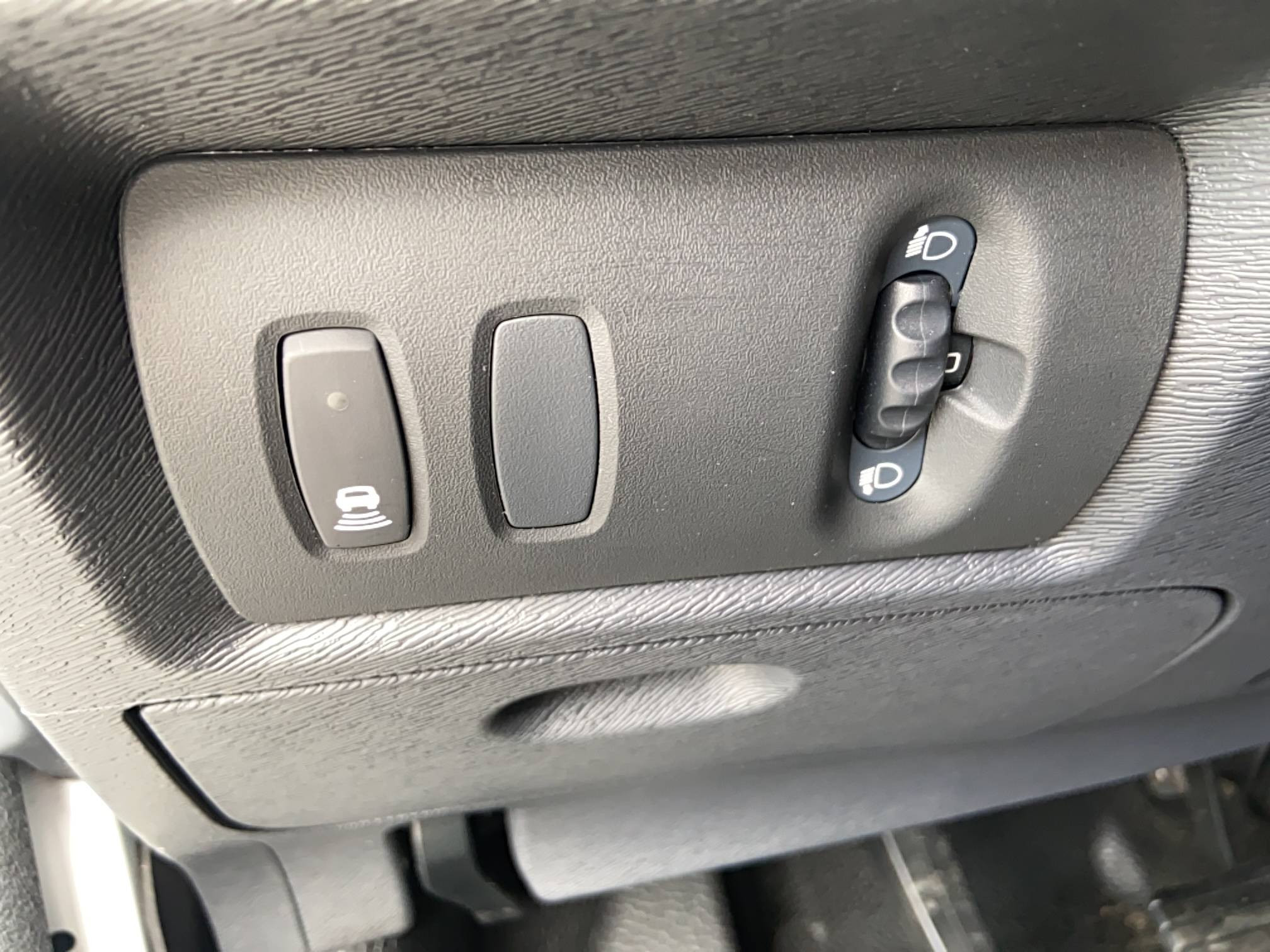 Vente en ligne Renault Kangoo Express  GRAND VOLUME BLUE DCI 115 au prix de 12 000 €