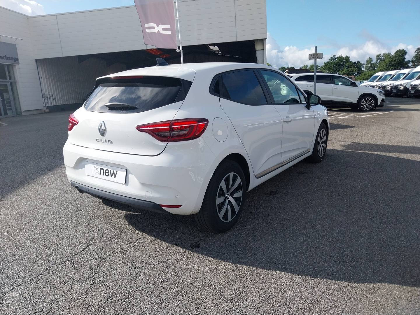 Vente en ligne Renault Clio 5 Clio TCe 90 au prix de 14 990 €