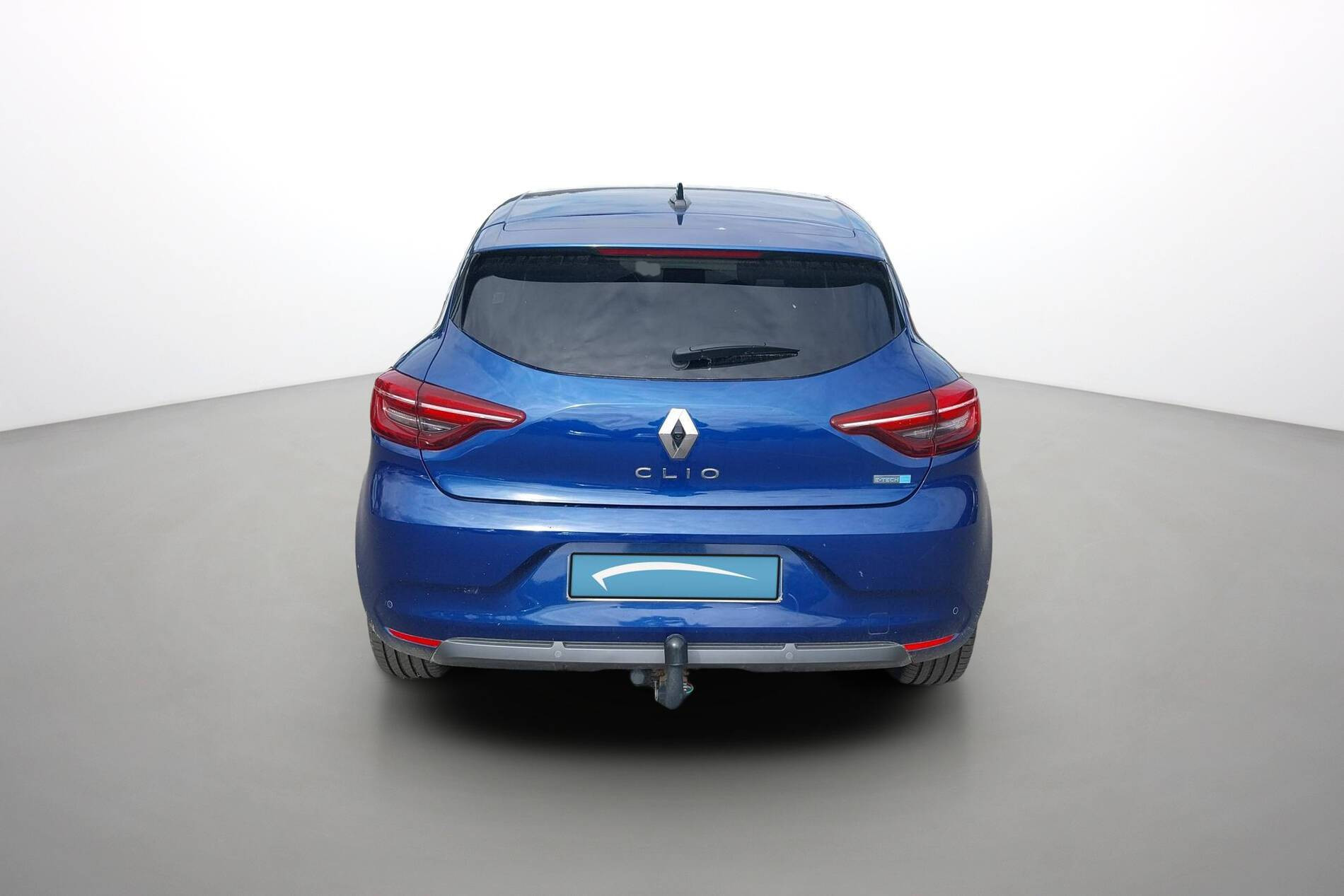 Vente en ligne Renault Clio 5 Clio E-Tech 140 - 21N au prix de 18 300 €