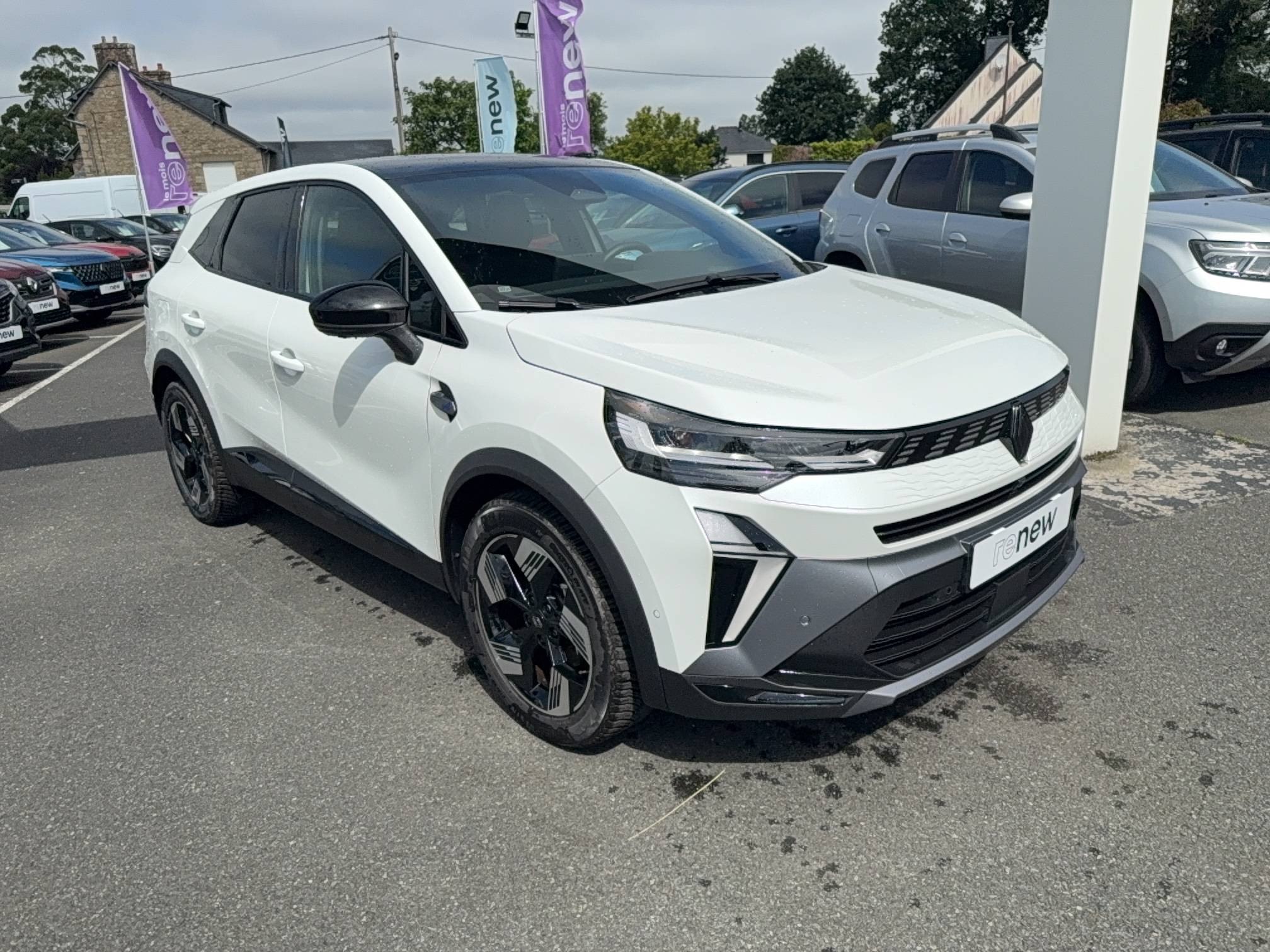 Vente en ligne Renault Symbioz  E-Tech full hybrid 145 au prix de 28 990 €