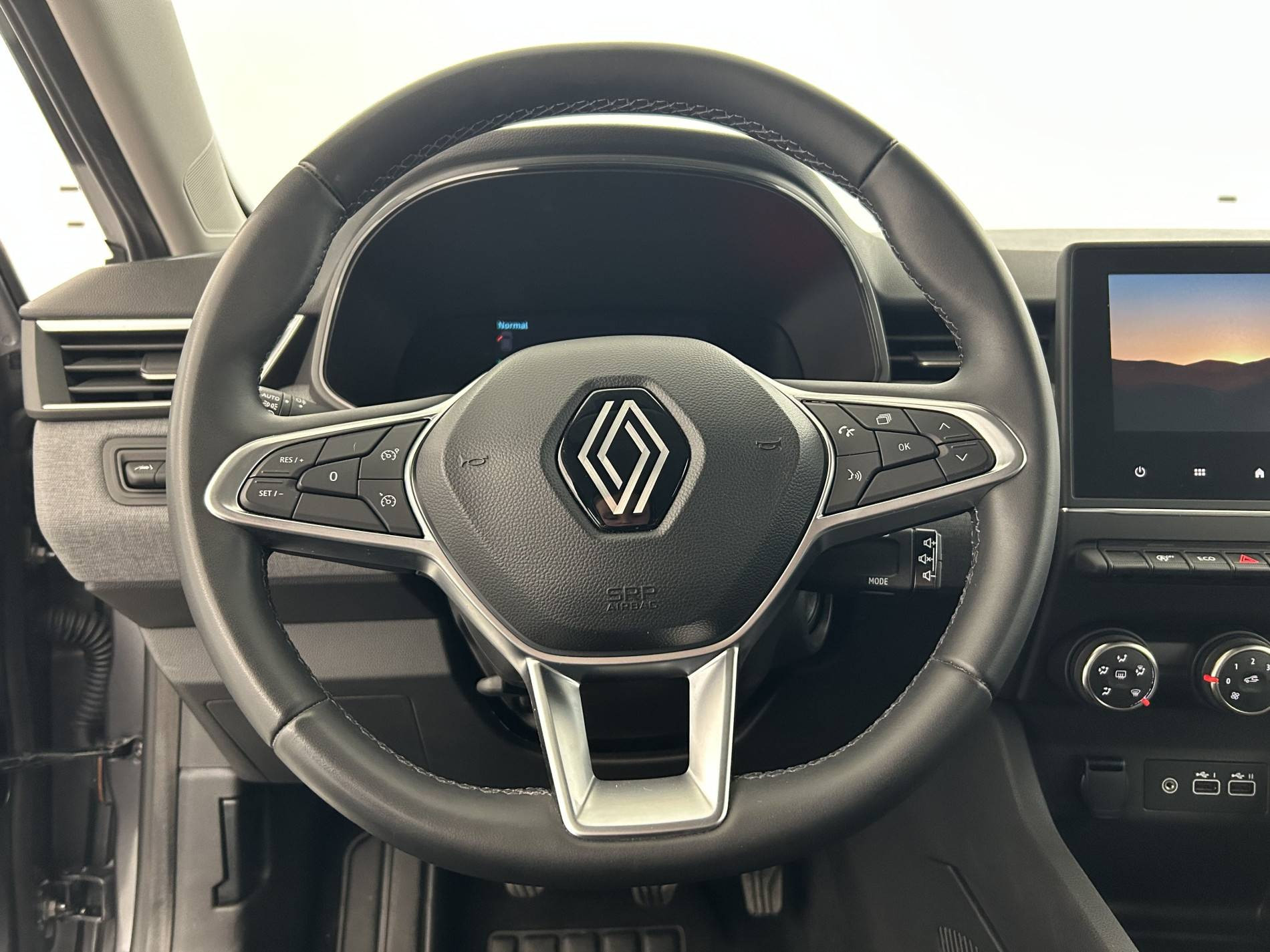 Vente en ligne Renault Clio 5 Clio TCe 90 au prix de 15 490 €