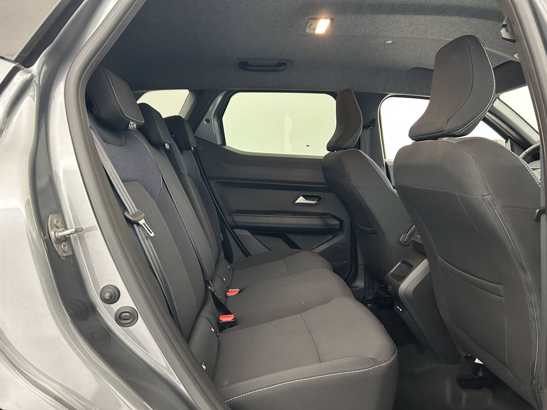 Vente en ligne Dacia Duster  Hybrid 140 au prix de 26 390 €