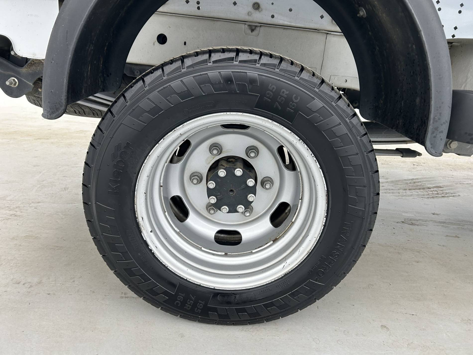 Vente en ligne Renault Master 3 Châssis Cabine MASTER CC PROP RJ3500 L2 PAFC BLUE DCI 130 EURO VI au prix de 32 880 €