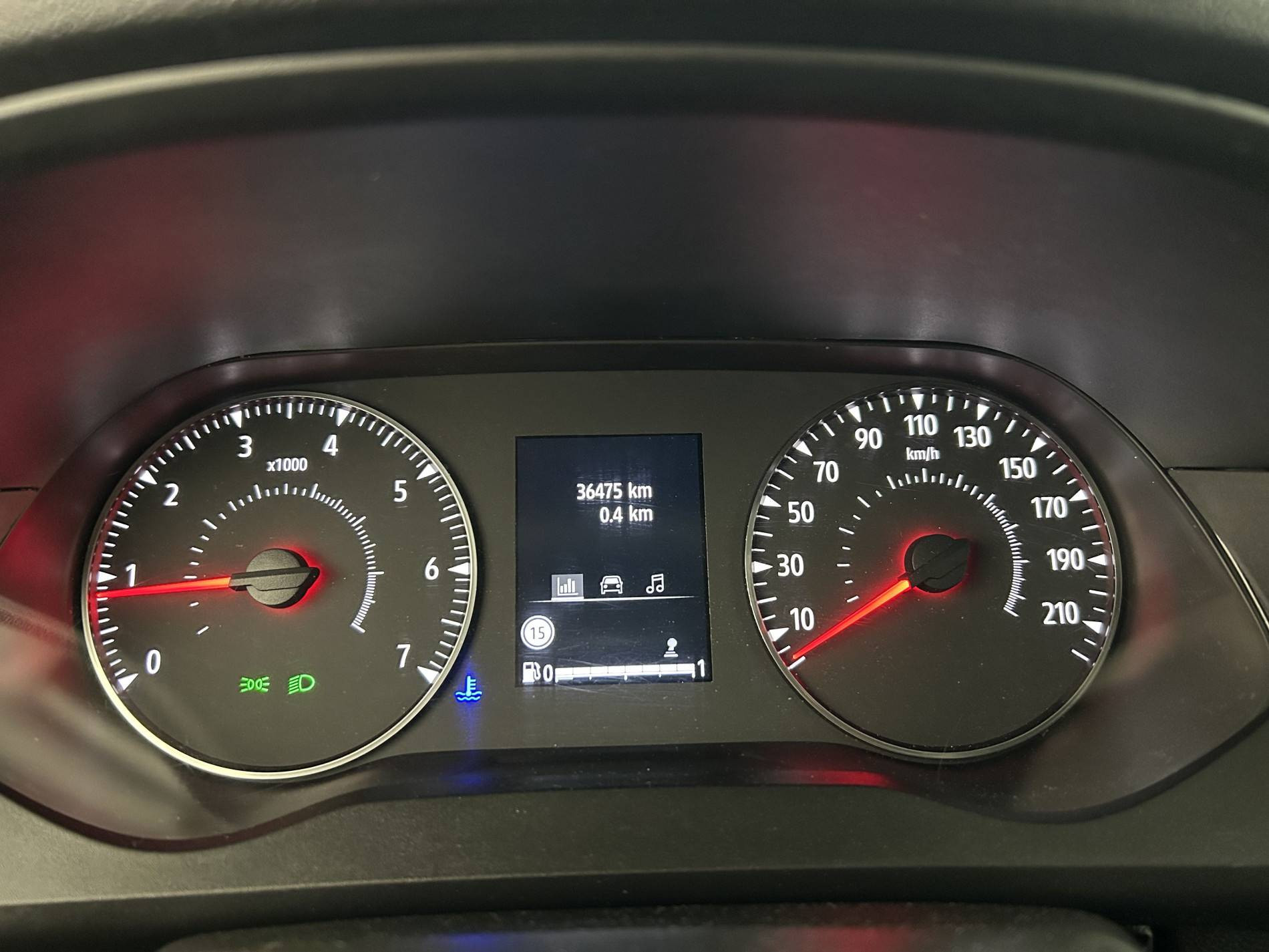 Vente en ligne Renault Kangoo Van  BLUE DCI 95 au prix de 17 490 €