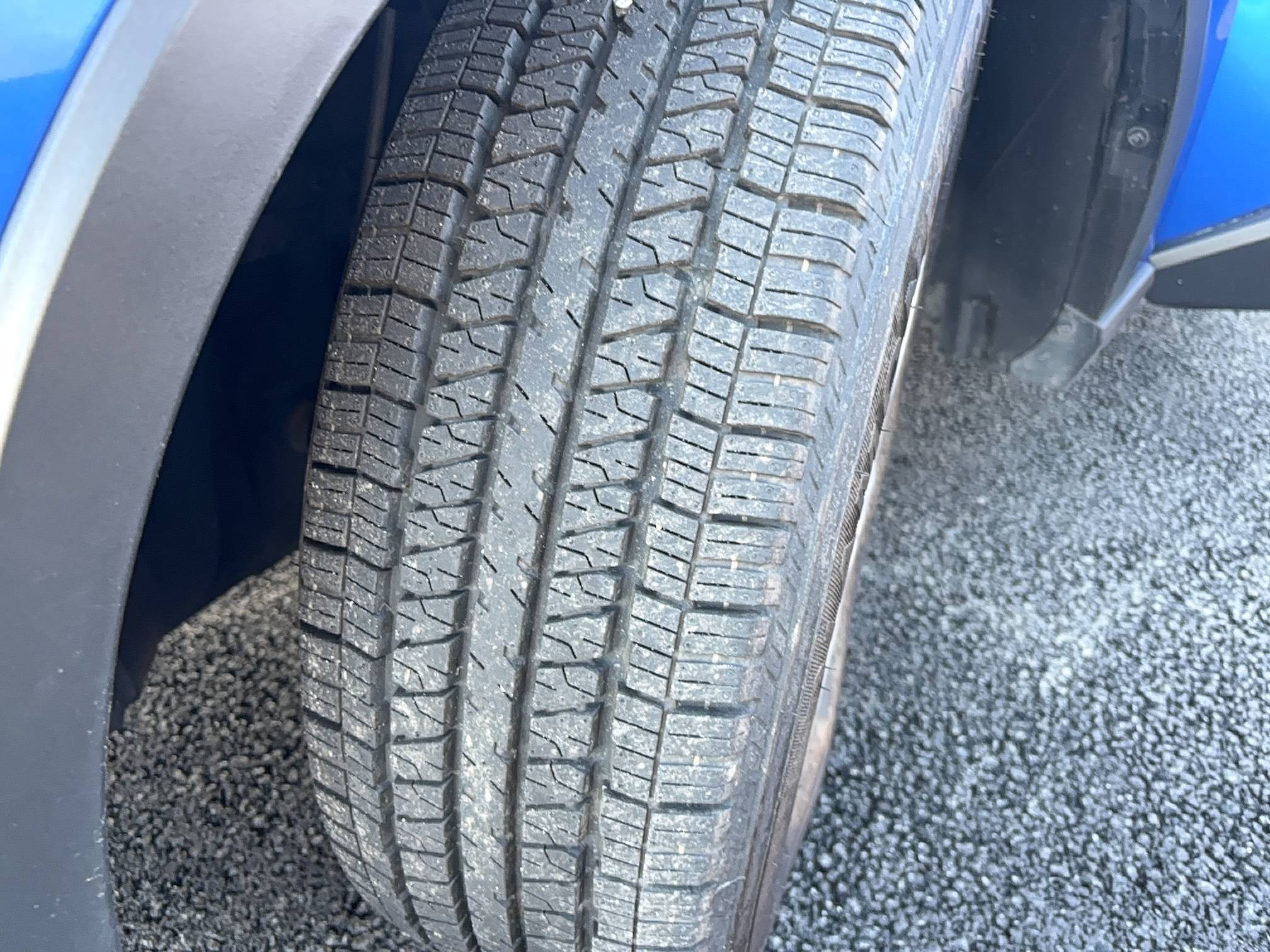 Vente en ligne Toyota C-HR C-HR Hybride 1.8L au prix de 19 990 €