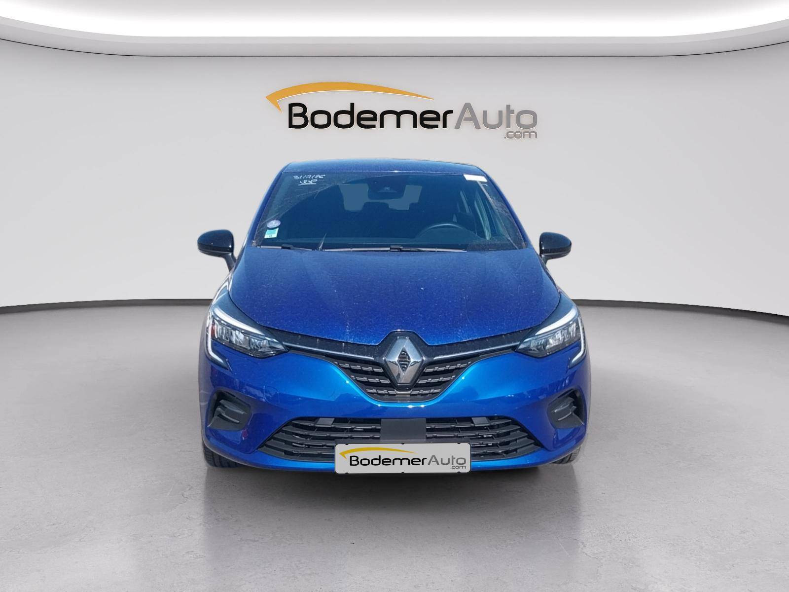 Vente en ligne Renault Clio 5 Clio E-Tech 140 - 21N au prix de 15 990 €
