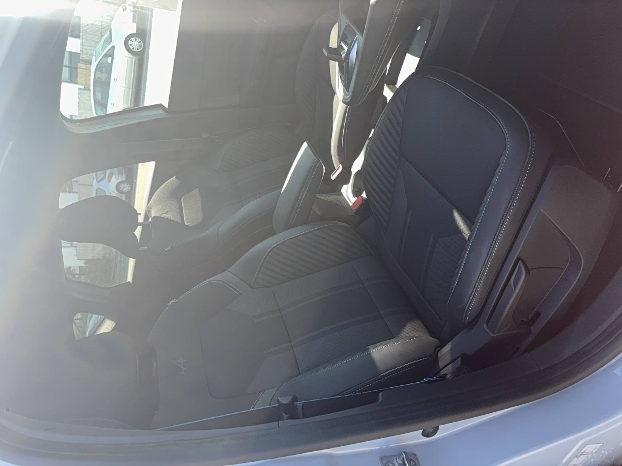 Vente en ligne Renault Captur  E-Tech full hybrid 160 ch au prix de 32 490 €