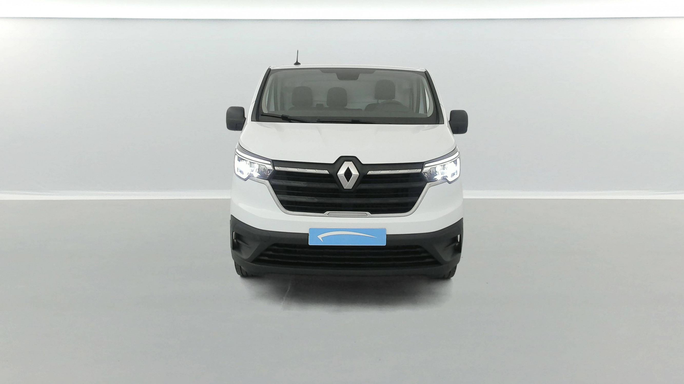 Vente en ligne Renault Trafic 3 Fourgon TRAFIC FGN L1H1 3000 KG BLUE DCI 130 au prix de 24 990 €